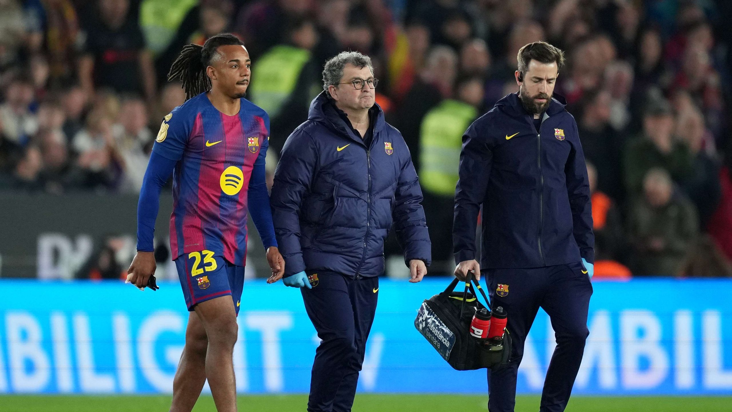 رسمياً.. برشلونة يكشف طبيعة إصابة كوندي وبالدي ومدة غيابهما عن الملاعب