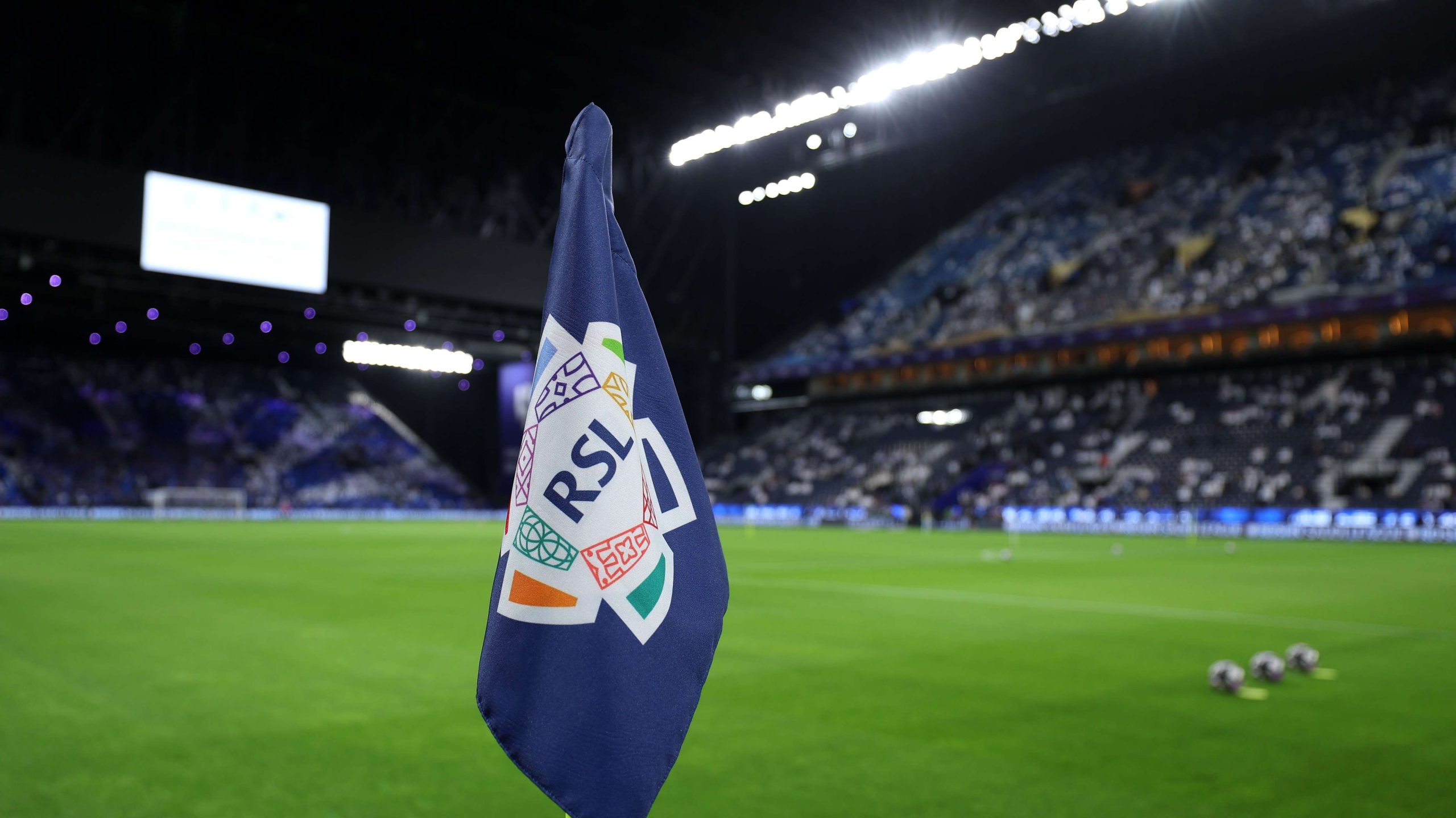 فيديو.. هدف ‘سحري’ ينهي إصابة فالنتين فادا في لقطة طريفة بدوري روشن السعودي