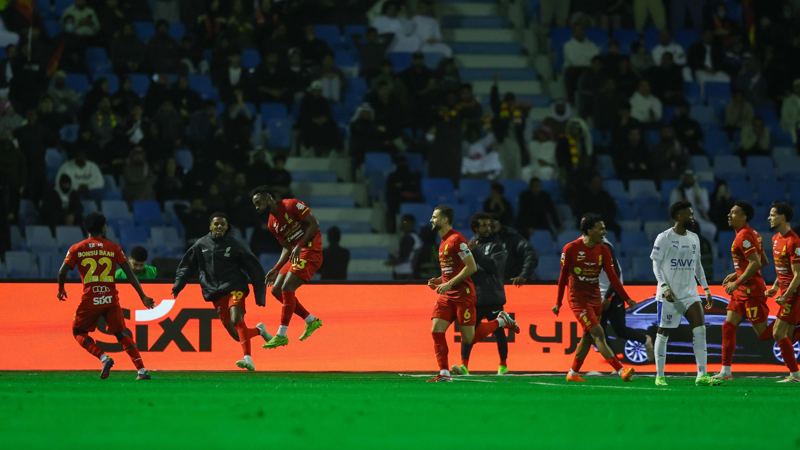 بطلب مالي ضخم.. محمد أبو الشامات يربك حسابات القادسية ويفتح الباب أمام الهلال