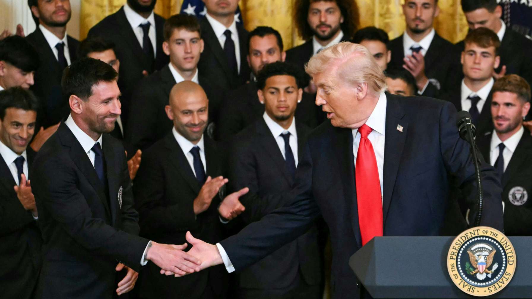 ترامب يثير الجدل: ميسي قد يتفوق على بيليه.. ويشيد بقوة الأهلي المصري في مونديال الأندية