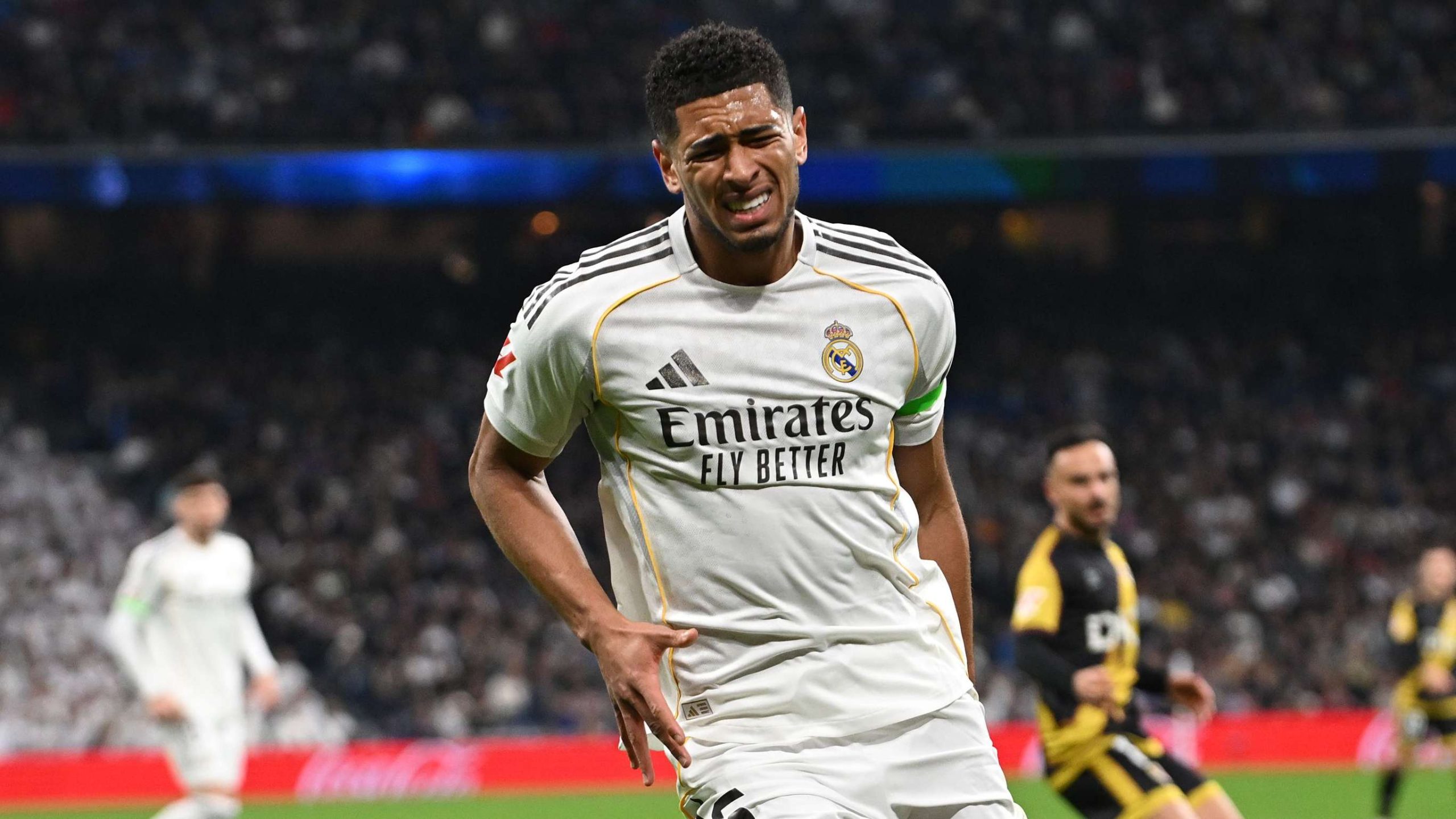 تطورات إصابة بيلينجهام.. هل يغيب نجم ريال مدريد عن موقعة مانشستر سيتي؟