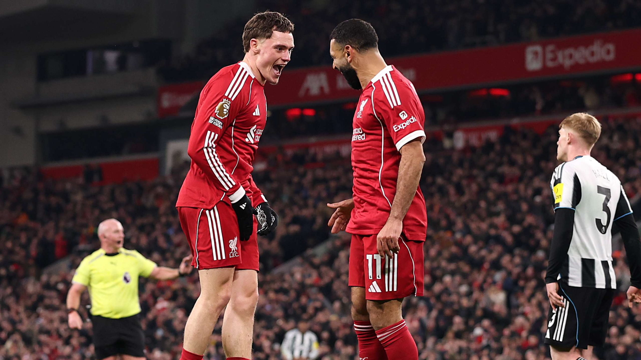 فيرتز يفجر مفاجأة حول دور صلاح في “مساعدتي” للانضمام إلى كتيبة ليفربول