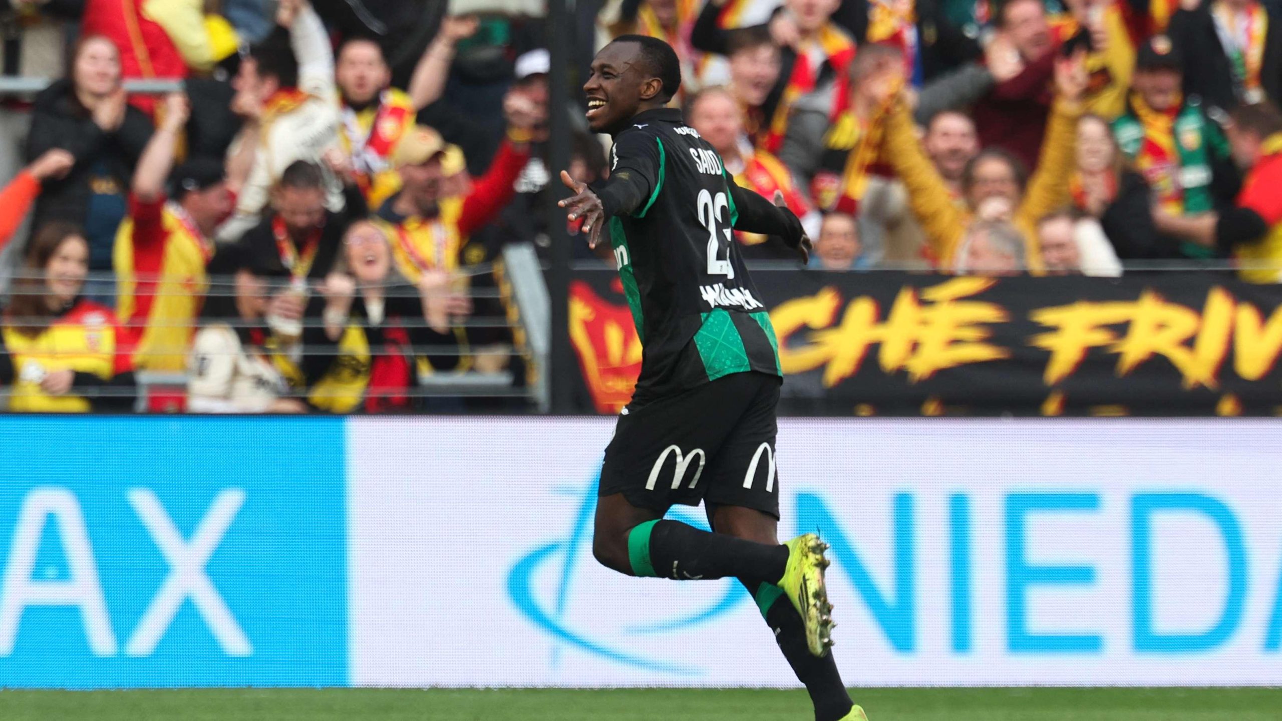 لانس الفرنسي يحسم مستقبل “الفتى الطائر” في خطوة مفاجئة لروما