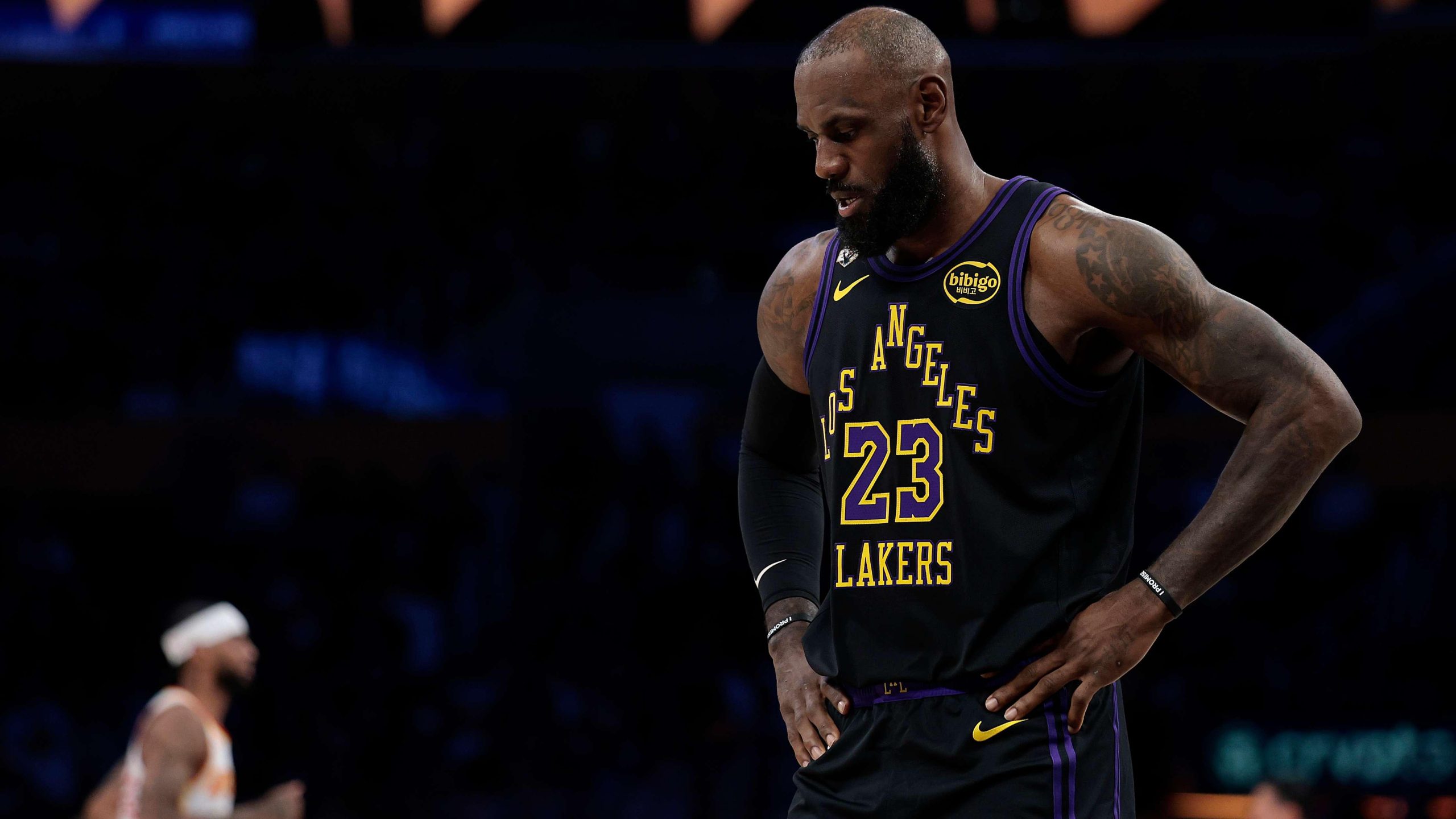 ليبرون جيمس يخرج عن صمته: لا أهتم بما يشعر به الآخرون تجاهي