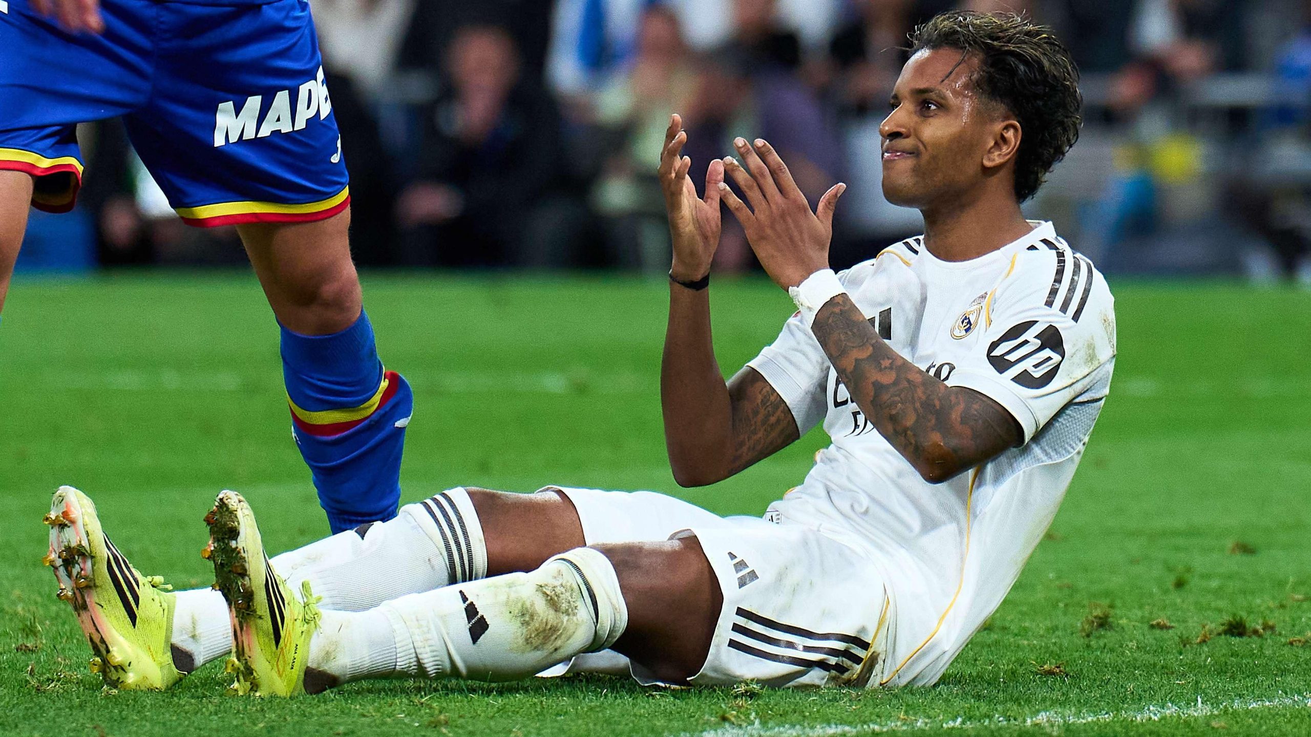 ضربة موجعة للريال: رودريجو يخضع لجراحة الرباط الصليبي وغياب يمتد لعام!