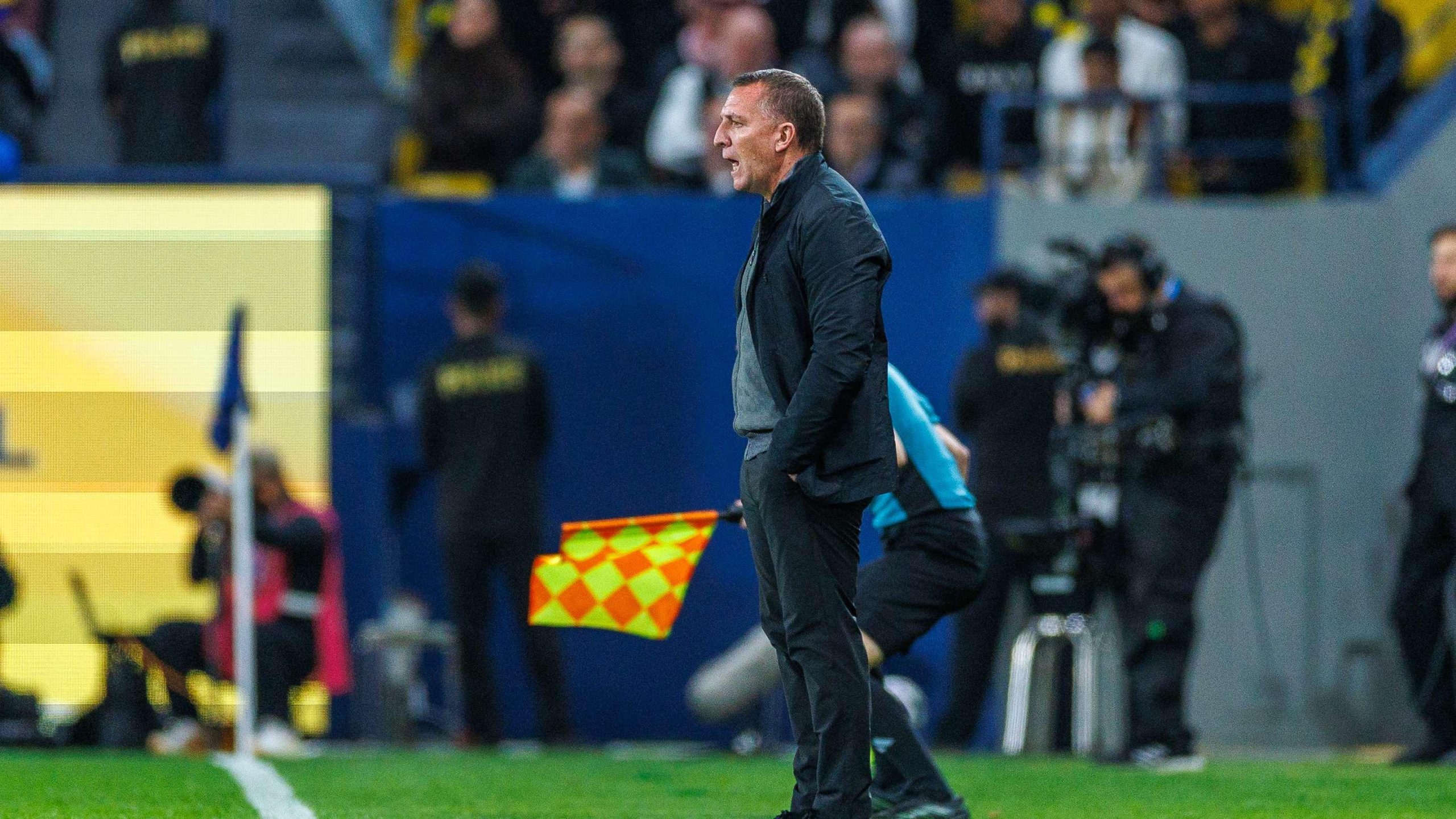 رودجرز يطلق قذائفه بعد ملحمة الأهلي: ‘لا أقبل التقليل.. والتحكيم أثر علينا!