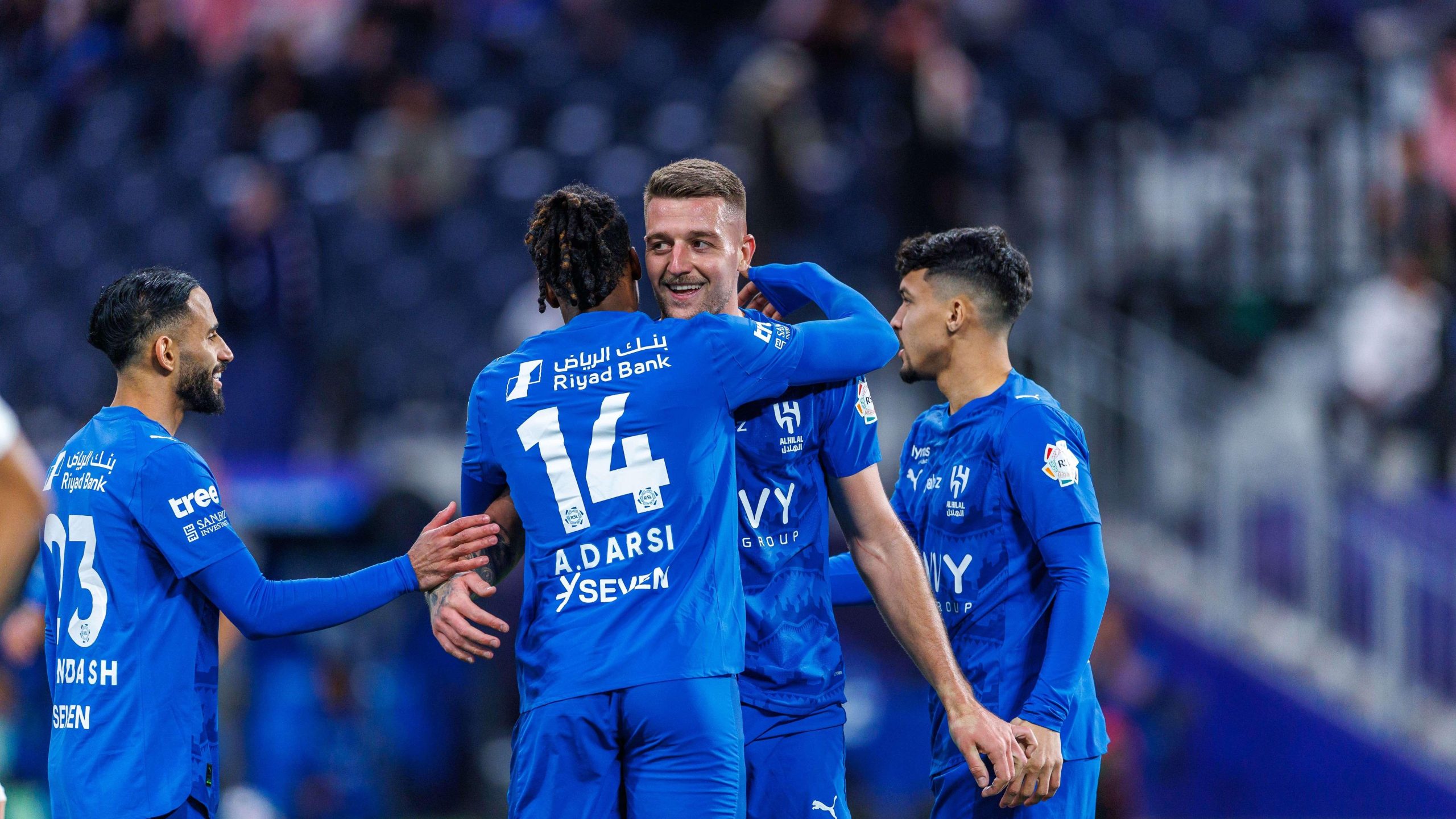 لغز ركلة جزاء الهلال المحتملة أمام الفتح: خبير تحكيمي يضع النقط على الحروف!