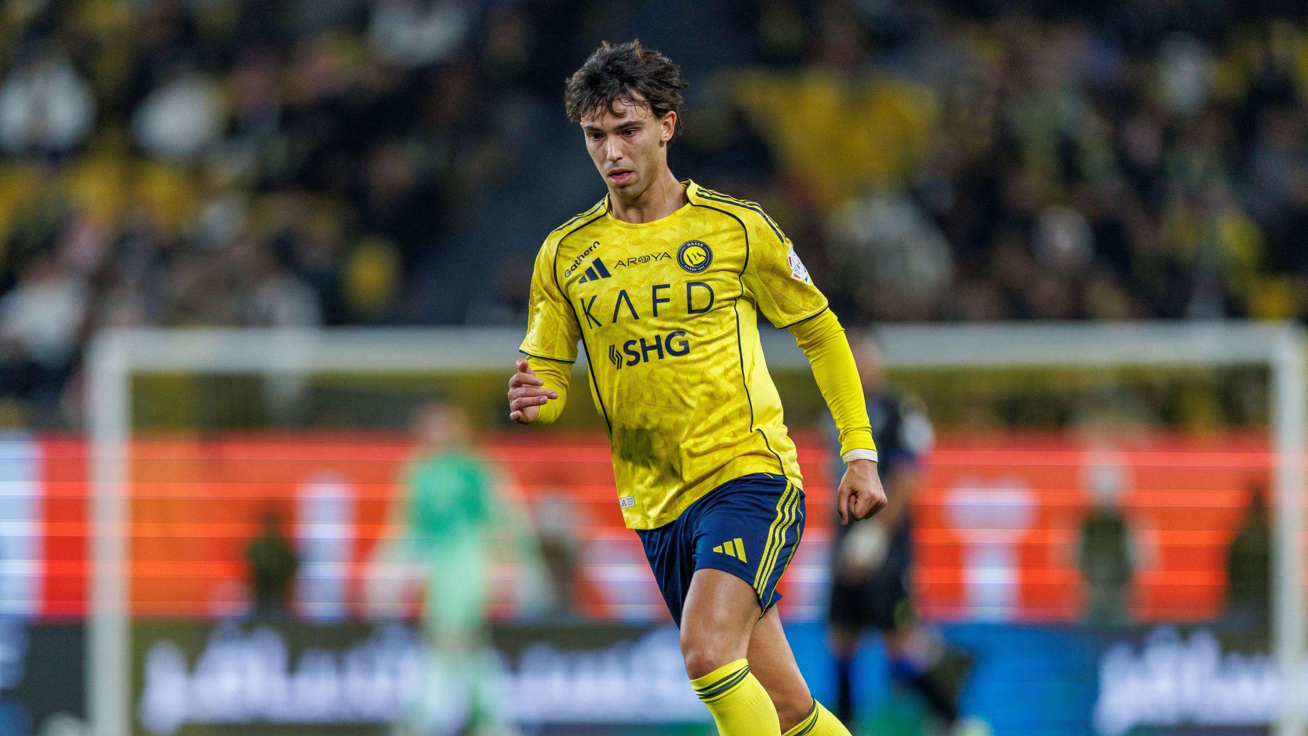 فيديو ملحمة كروية: جواو فيليكس يتألق ويدشن خماسية النصر الساحقة على الخليج في دوري روشن