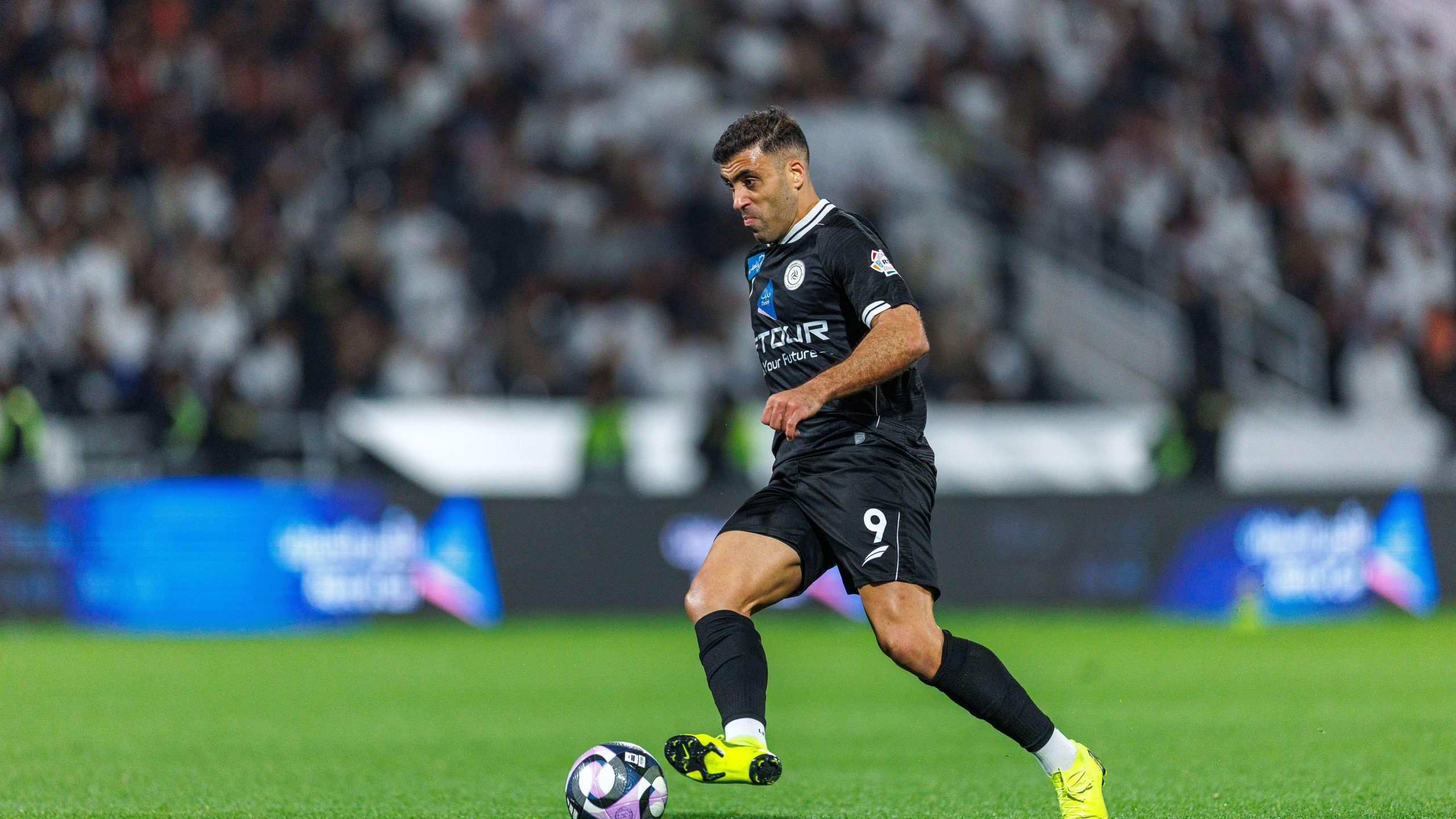 فيديو حصري: أحمد عطيف يفك شفرة تحول الشباب… لقطة حمد الله وكاراسكو تلخص المشهد!