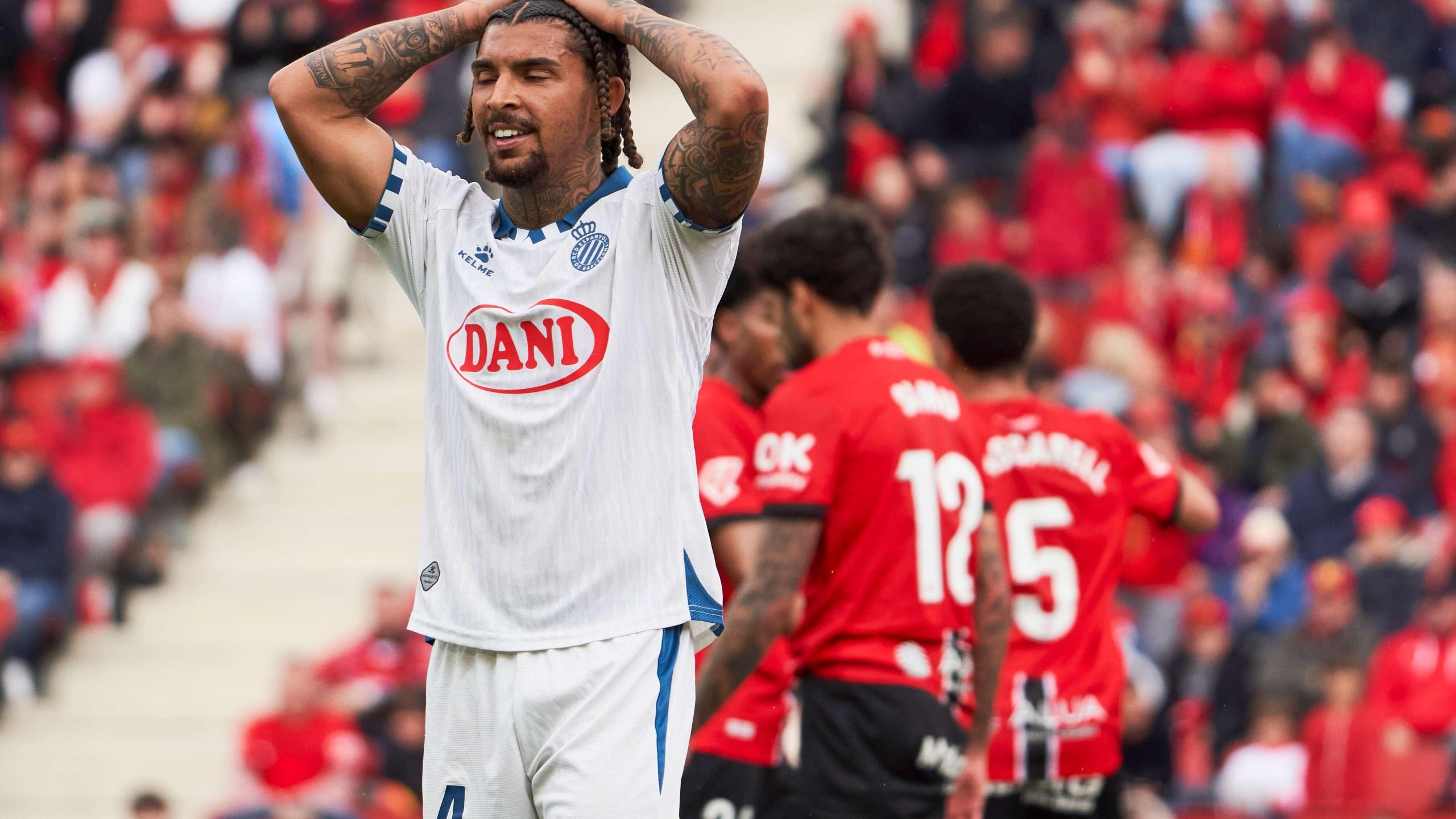 فضيحة تحكيمية تشعل الليغا: جدل ‘الفار’ يسرق نقطة ثمينة من إسبانيول!