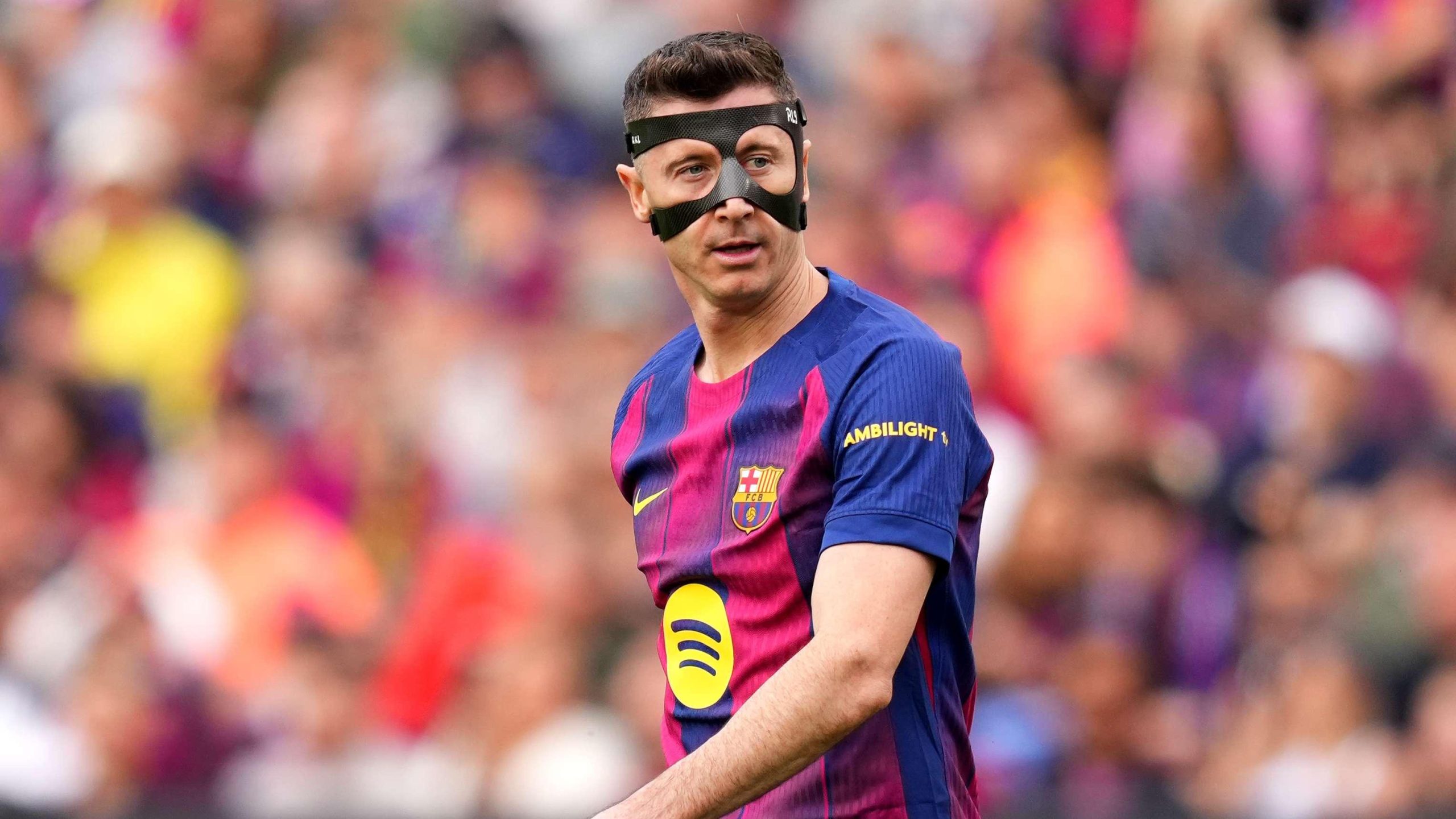 مستقبل ليفاندوفسكي على المحك: عروض تركية ضخمة تزعزع استقراره في برشلونة