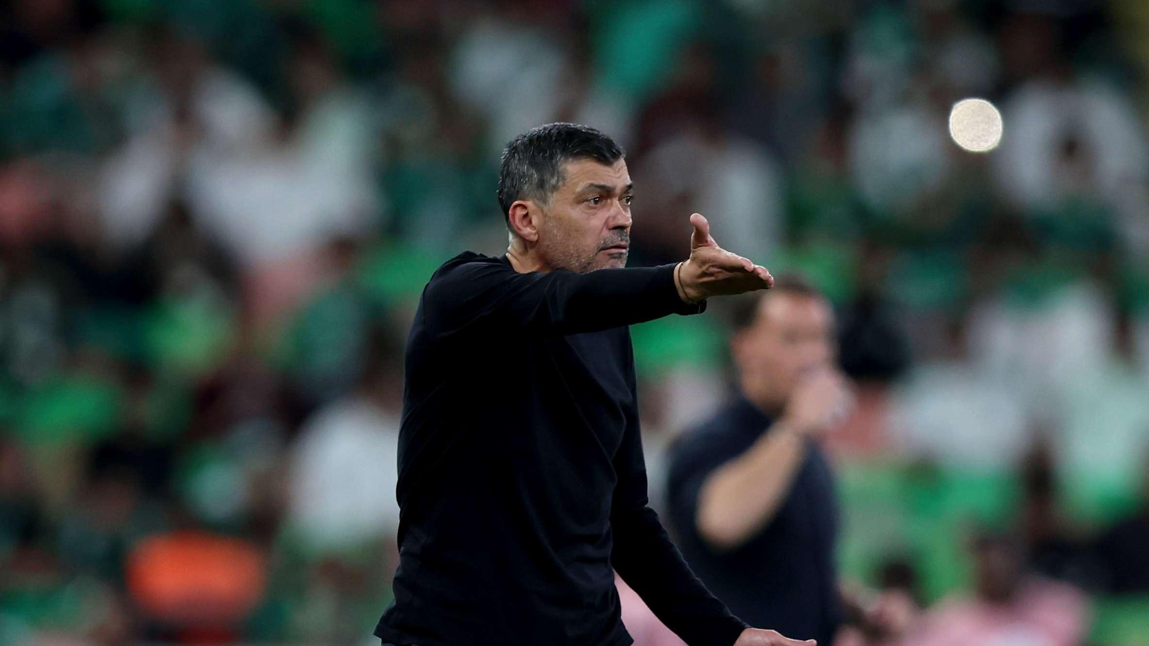 قشة الخلود: المنتشري يطالب برحيل كونسيساو وإدارة الاتحاد بعد الخروج الكارثي