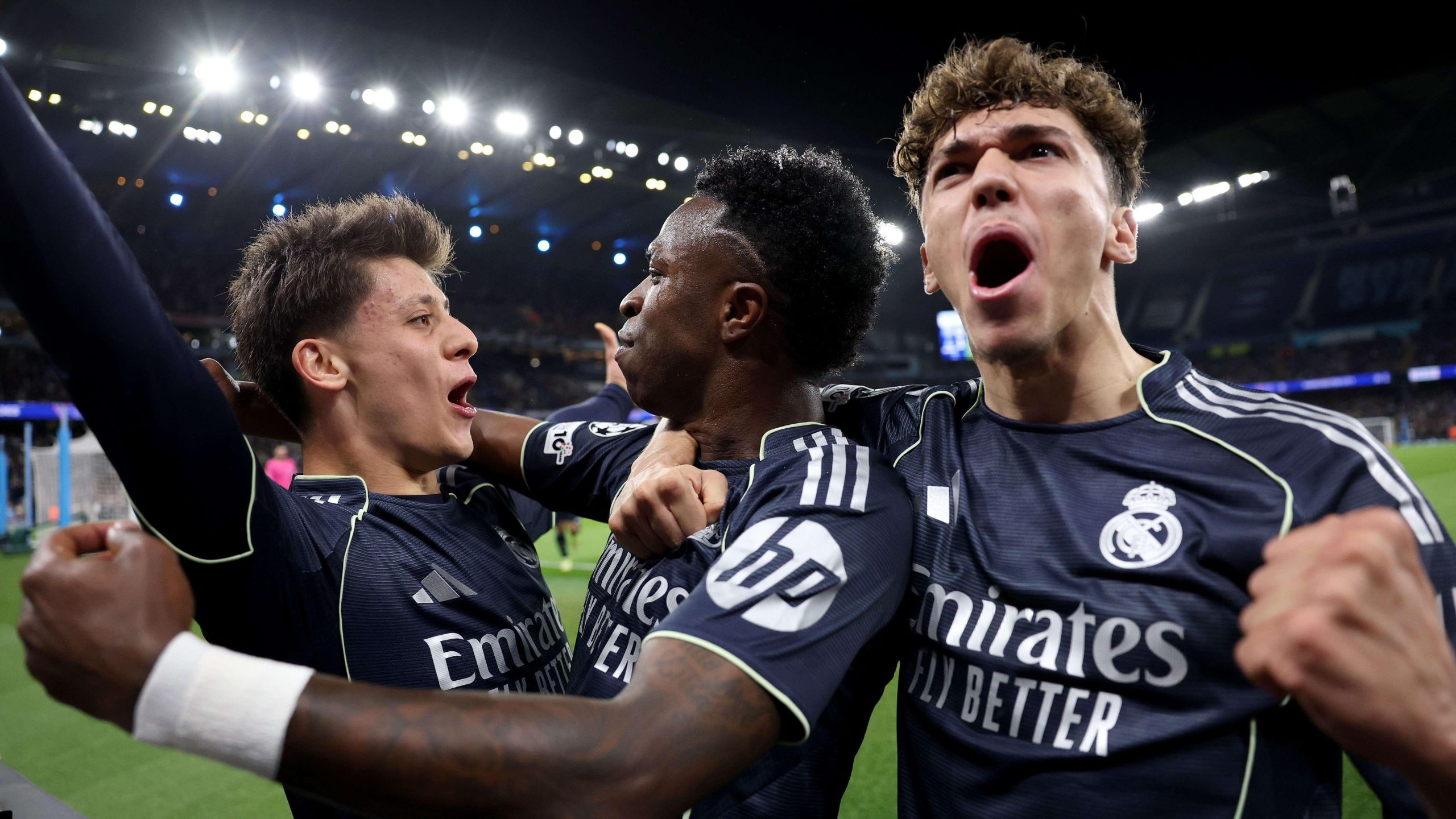 صدفة غريبة أم فأل خير؟ إصابة كورتوا تعيد سيناريو بايرن ميونخ المثير في ريال مدريد!