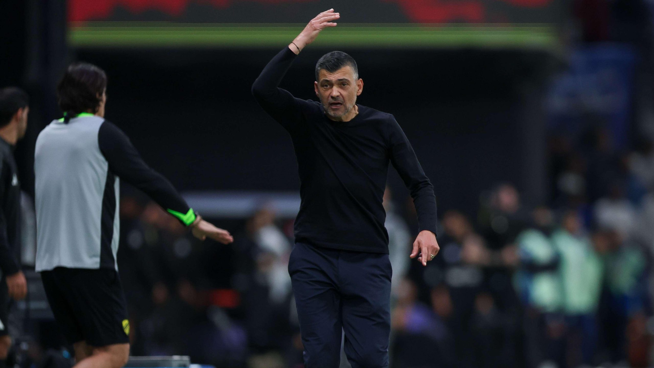 مصير كونسيساو في الاتحاد: وكيله يكشف الحقيقة بعد عاصفة التكهنات!