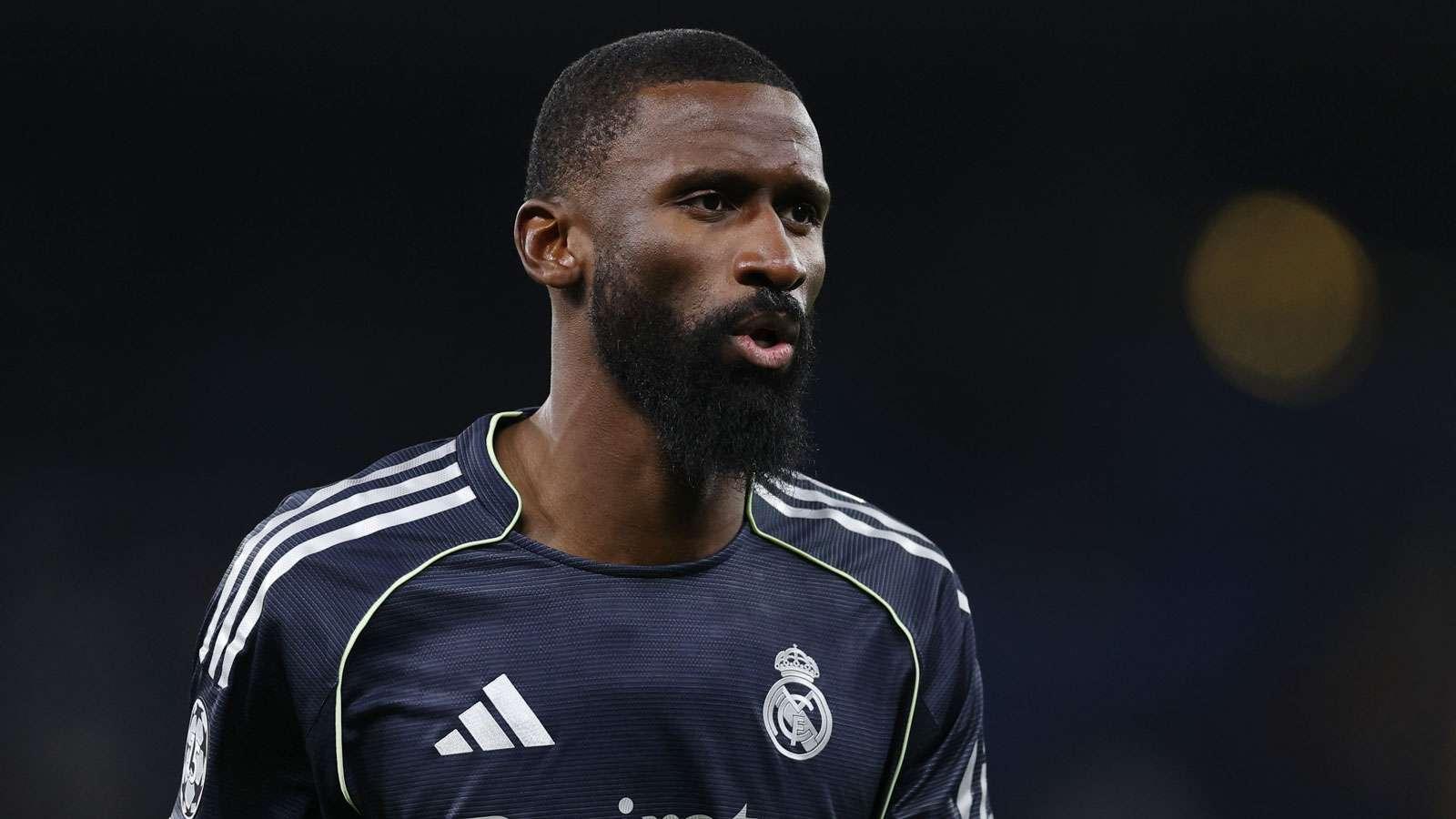 صدمة ملكية محتملة: يوفنتوس يتربص بروديجر مستغلاً ‘ثغرة’ ريال مدريد التعاقدية