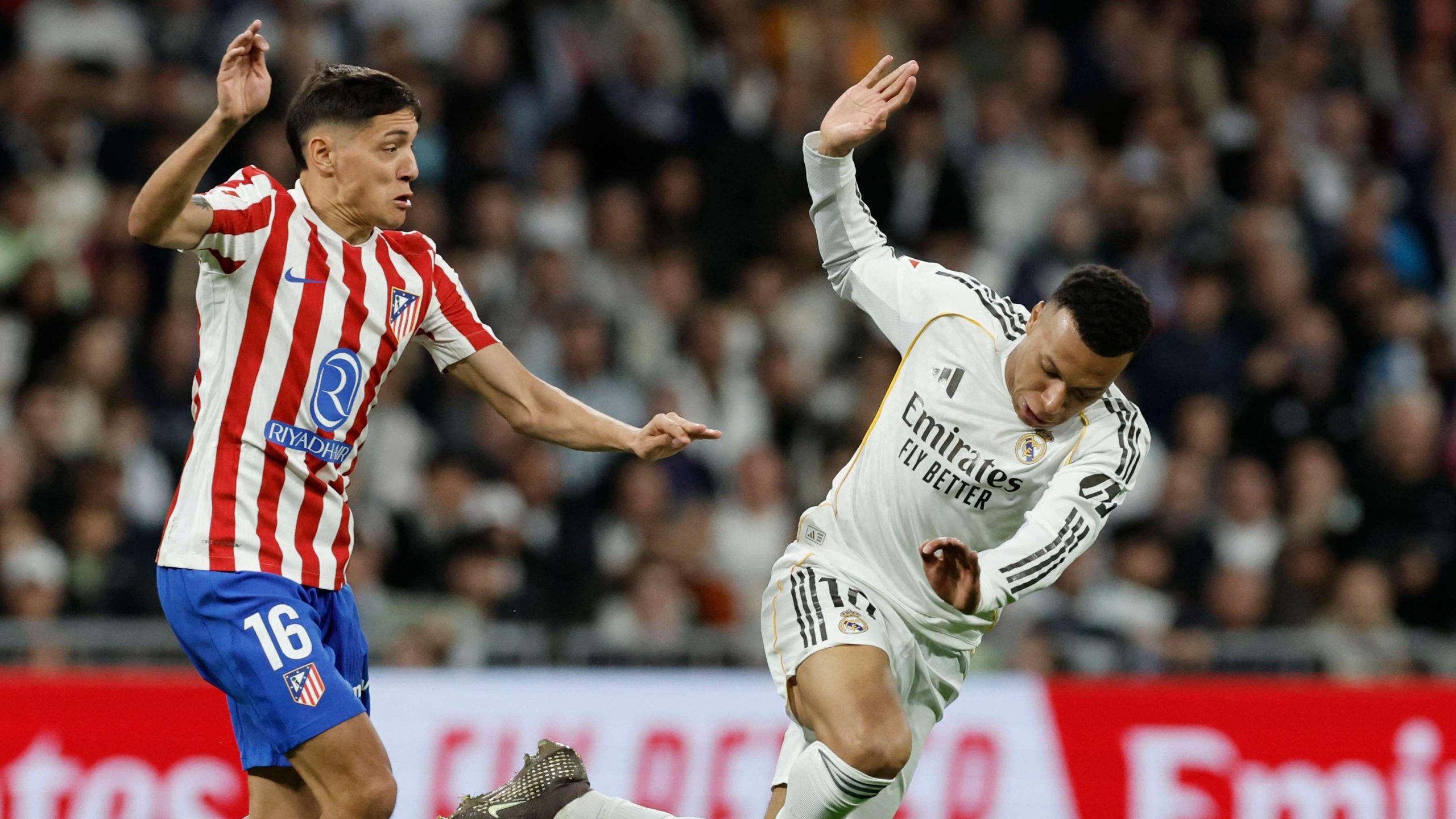 مبابي في عين العاصفة: أداء الـ20 دقيقة يثير غضب جماهير ريال مدريد