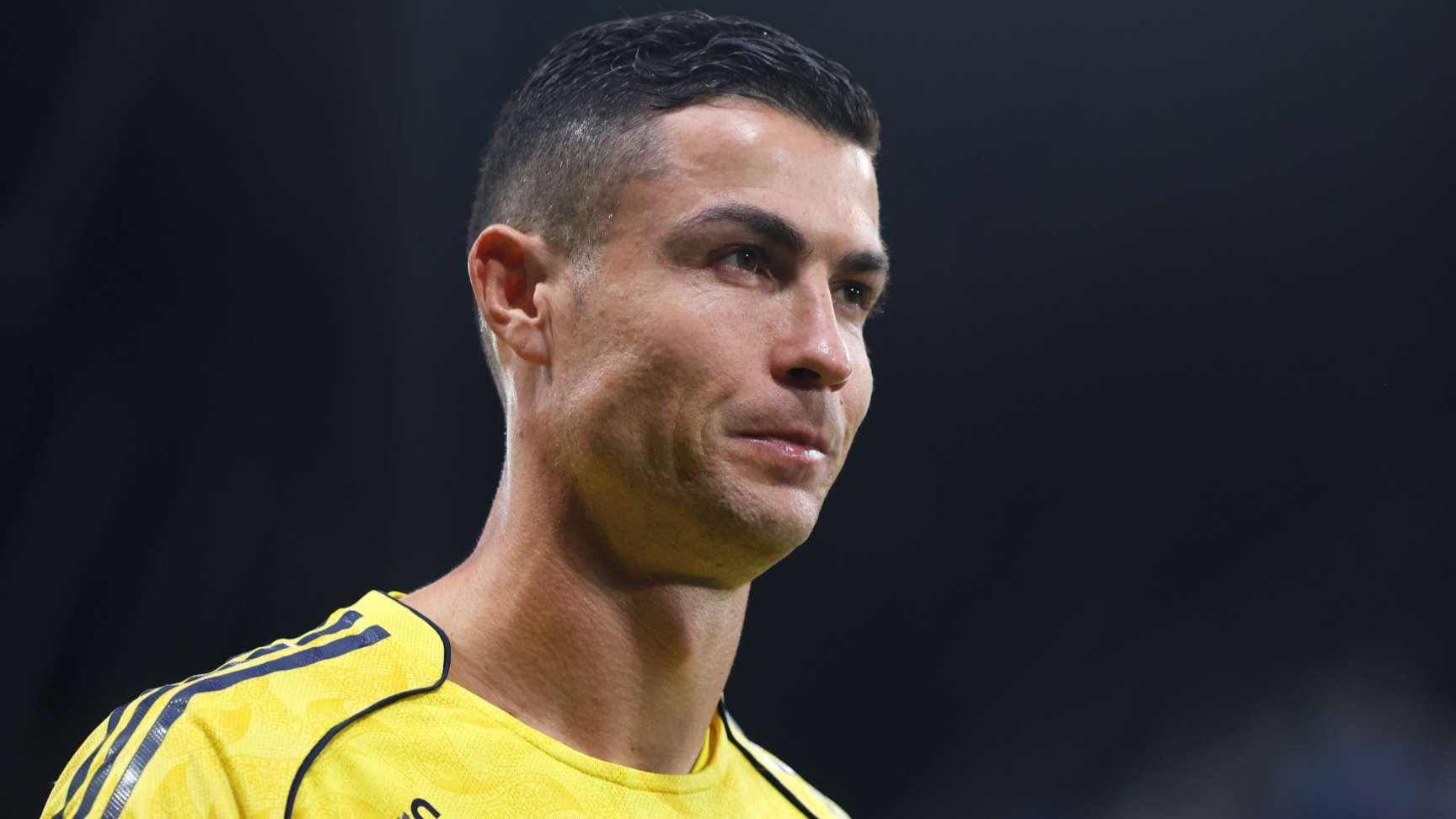 كريستيانو رونالدو يطمئن جماهير النصر: العودة قريبة!