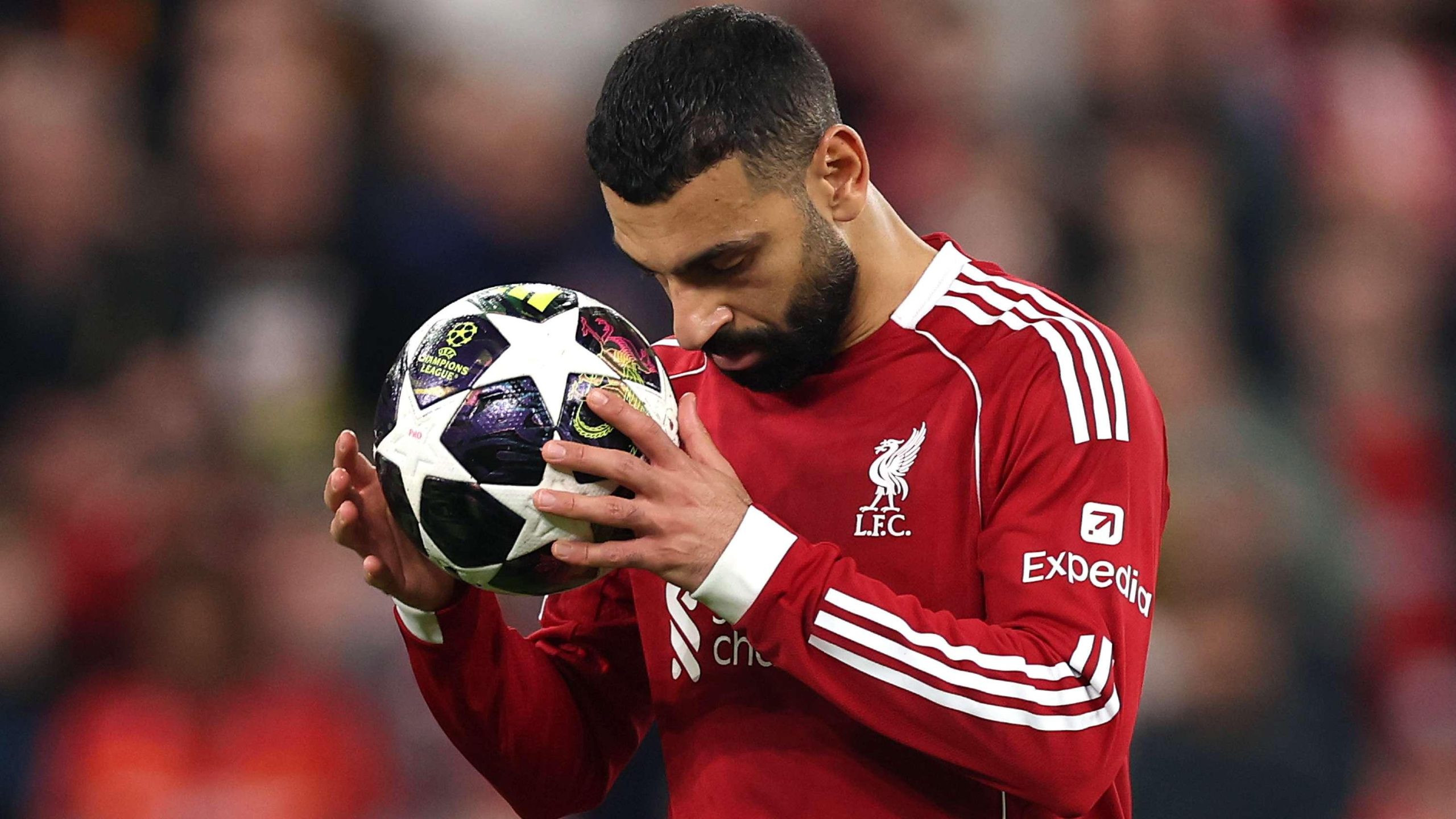 صدمة صلاح تُشعل بورصة المدربين: هل يمهد ‘الفرعون’ طريق ألونسو لعرش ليفربول؟