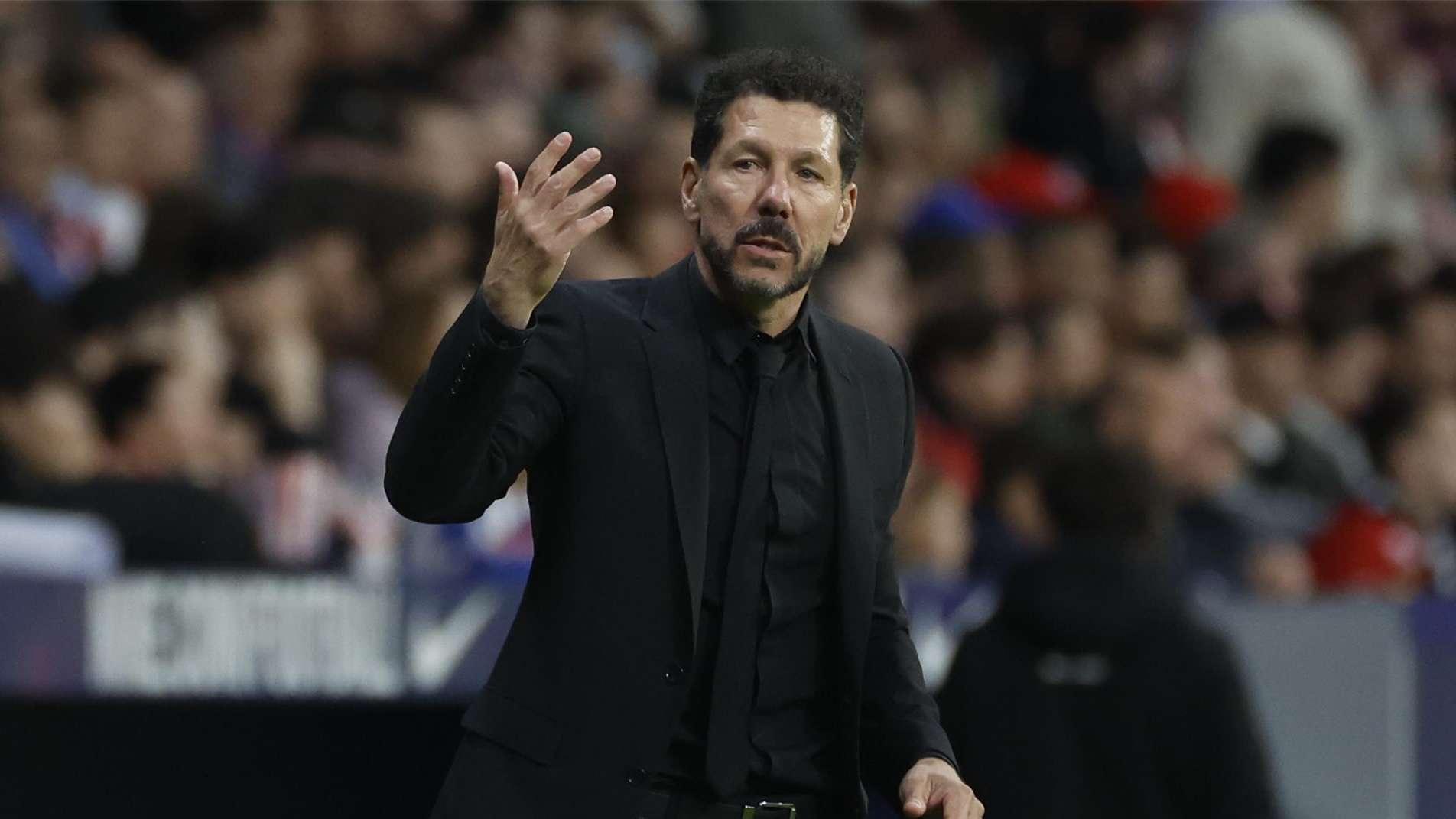 السلاح الخفي لسيميوني’: هل يقود ناهويل مولينا أتلتيكو مدريد لإسقاط برشلونة في قمة الدوري الإسباني؟