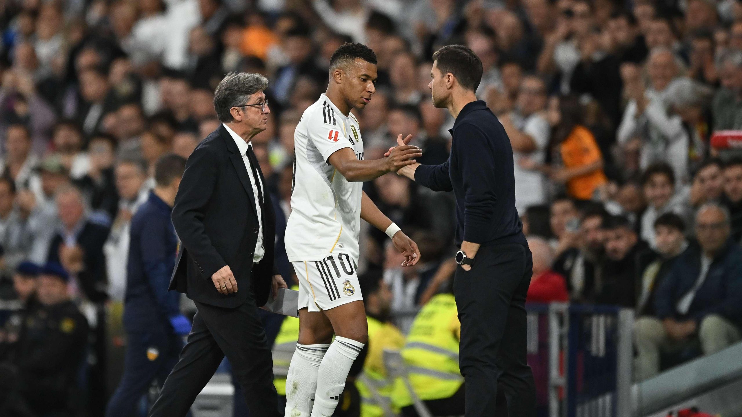 أزمة ركبة مبابي’ تتفاقم: ‘ألونسو’ في مرمى الاتهامات ومعلومات صادمة تكشف المستور