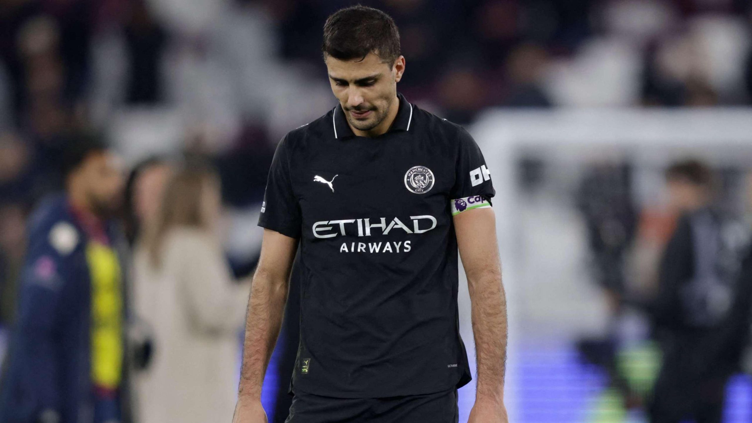 صدمة مدوية: ريال مدريد يغلق الأبواب أمام رودري نجم مانشستر سيتي المتوج بالكرة الذهبية 2024!