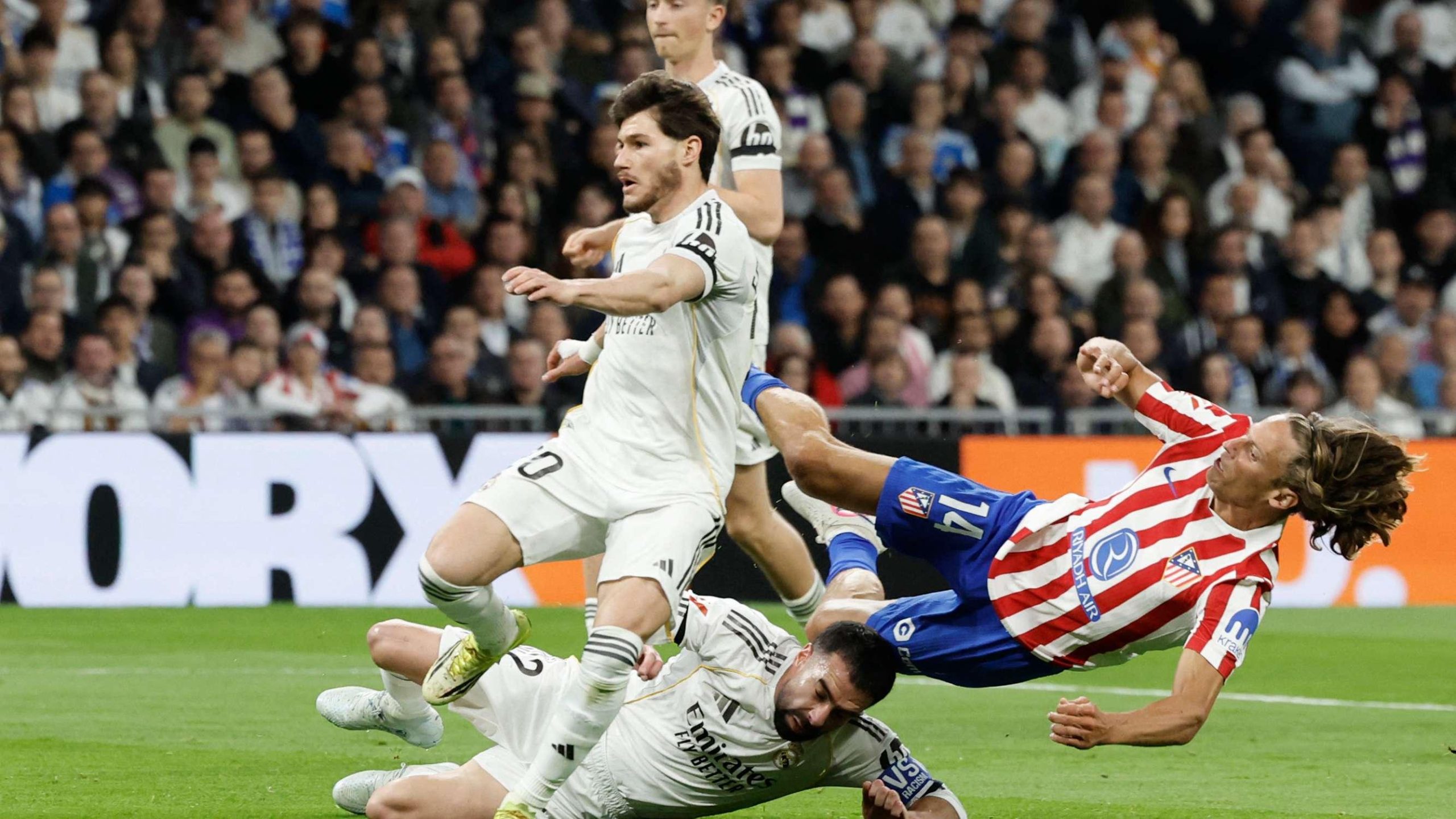 ريال مدريد يضع فيتينيا تحت المجهر: مهلة حاسمة لنجم سان جيرمان!