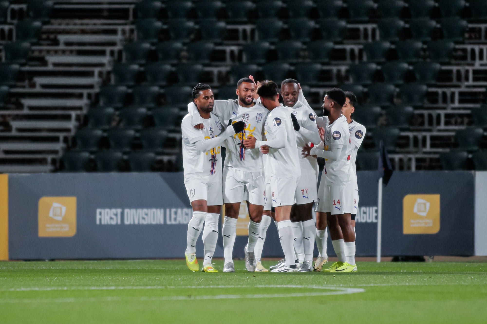 جولة العلم بدوري يلو: أبها يحصّن الصدارة وأهداف مثيرة ترسم معالم المنافسة