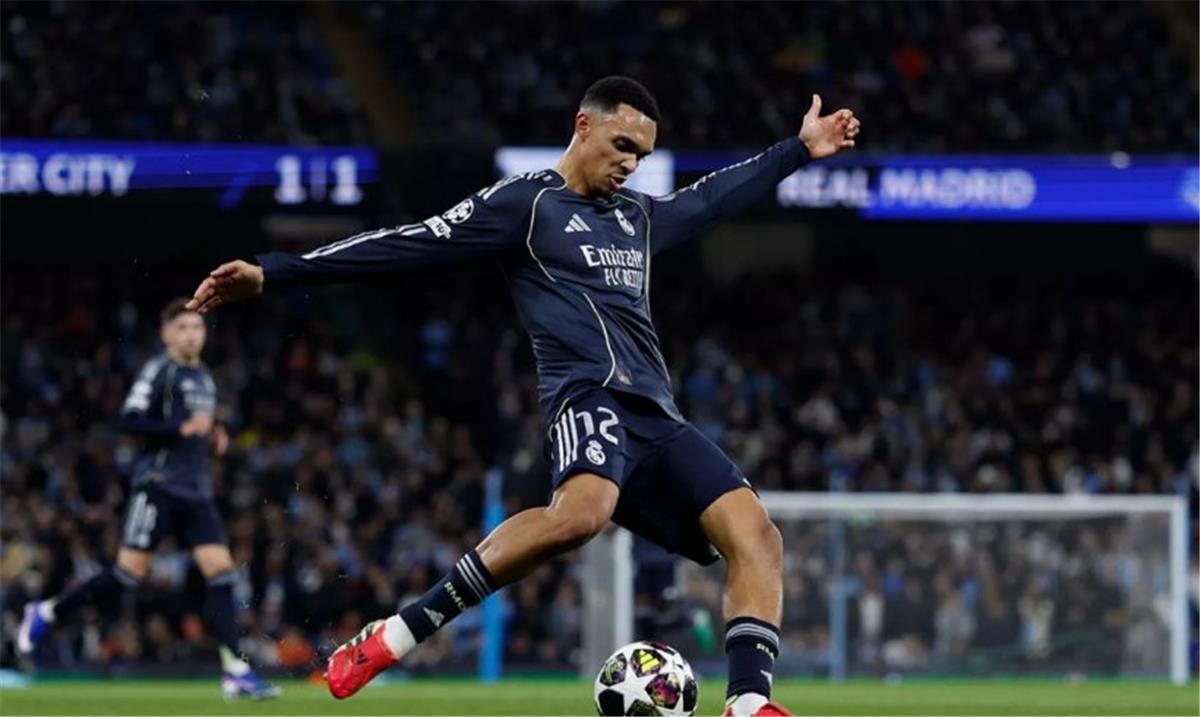 أرنولد يفتح قلبه: رحلتي مع ريال مدريد وذكريات ليفربول ضد السيتي التي لا تُنسى