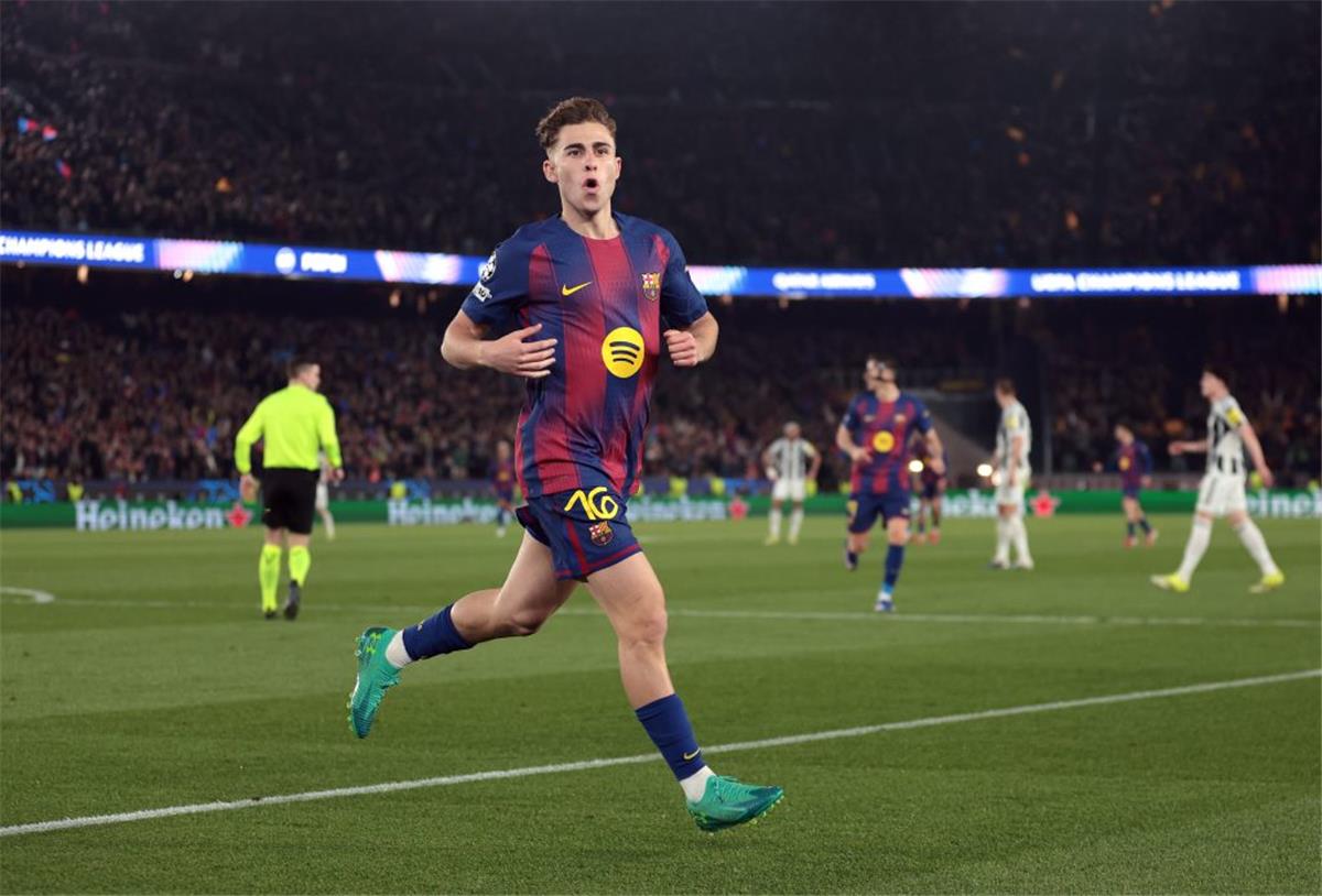 برشلونة يحقق انتصارًا تاريخيًا على نيوكاسل: تحليل تصريحات فيرمين لوبيز وليفاندوفسكي يكشف كواليس الفوز بسباعية