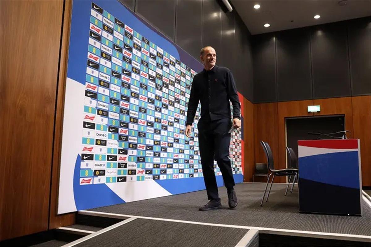 توخيل يكشف عن مبررات استبعاد أرنولد وخطة بيلينجهام قبل مواجهتي أوروغواي واليابان