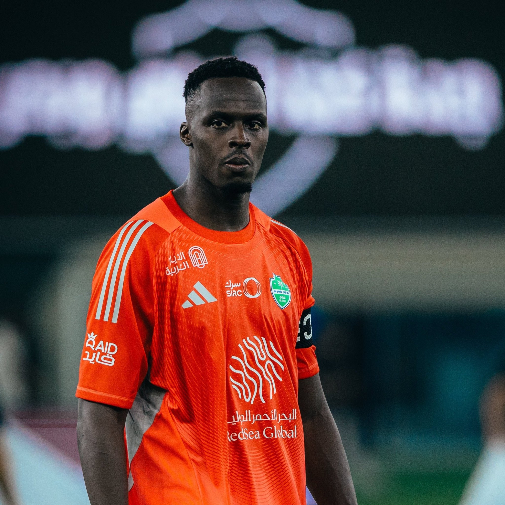 تحليل حصري: من يتصدر قائمة أكثر حراس دوري روشن نظافة للشباك بعد الجولة 26؟