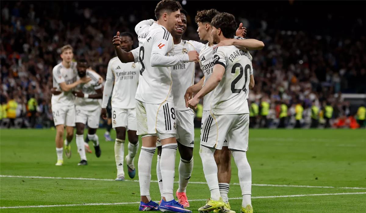 قمة الليجا: التشكيلة المتوقعة لريال مدريد في ديربي مدريد الناري أمام أتلتيكو