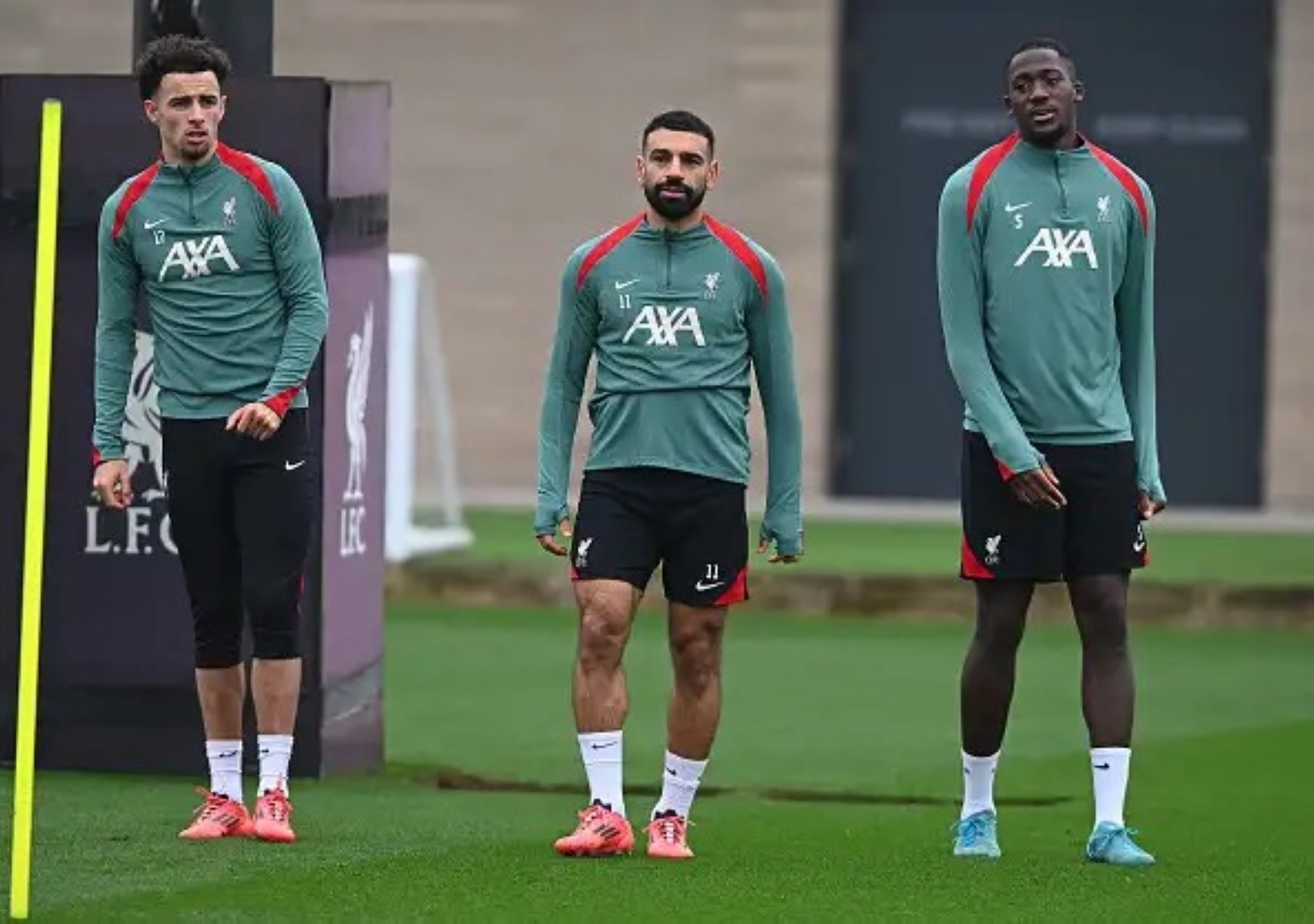 إبراهيما كوناتي: صراع سعودي أوروبي يشتعل على قلب دفاع ليفربول ومستقبله الغامض