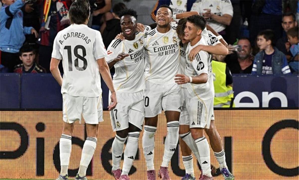 صراع العودة بعد الإصابة: هل يهدد مستقبل ألفارو كاريراس في ريال مدريد؟