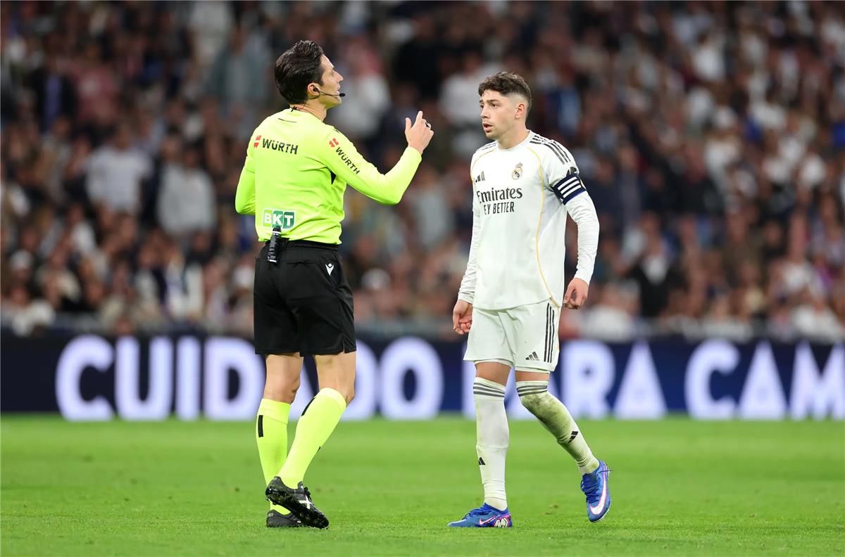 نظرة تحليلية: تفاصيل إيقاف فالفيردي ومباريات الغياب المحتملة عن ريال مدريد