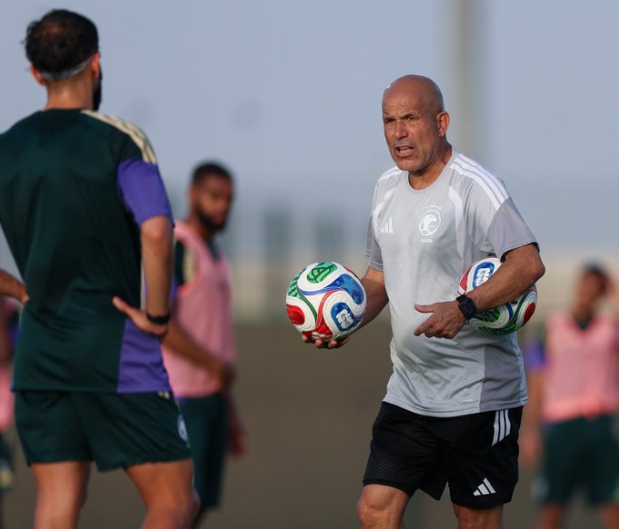 عبدالعزيز السويلم يضيء معسكر المنتخب السعودي B في جدة: نجم الفتح يطمح لمونديال 2026