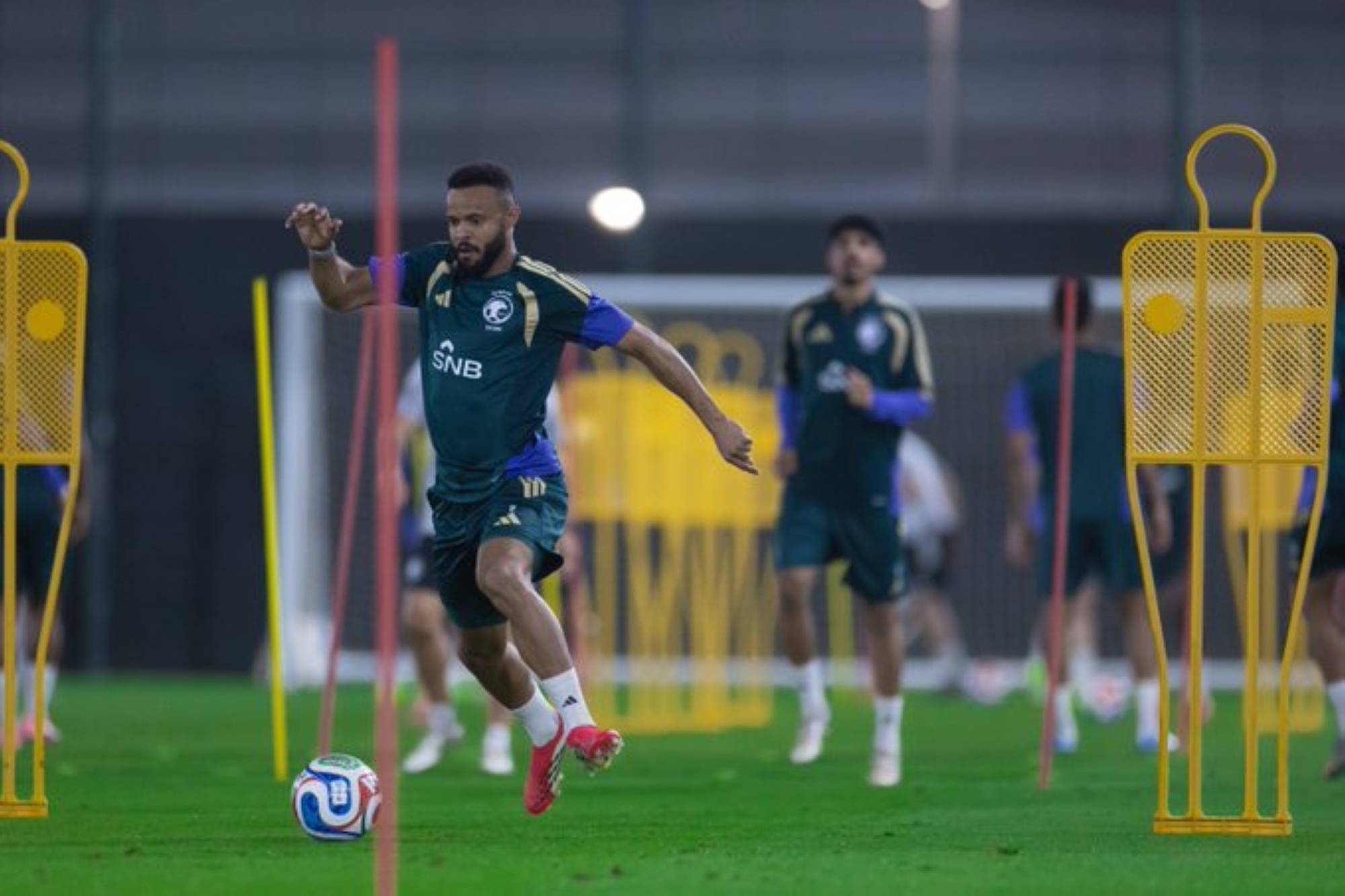 الأخضر السعودي يصعّد إيقاعه: تفاصيل معسكر الإعداد لمواجهة مصر الودية المرتقبة