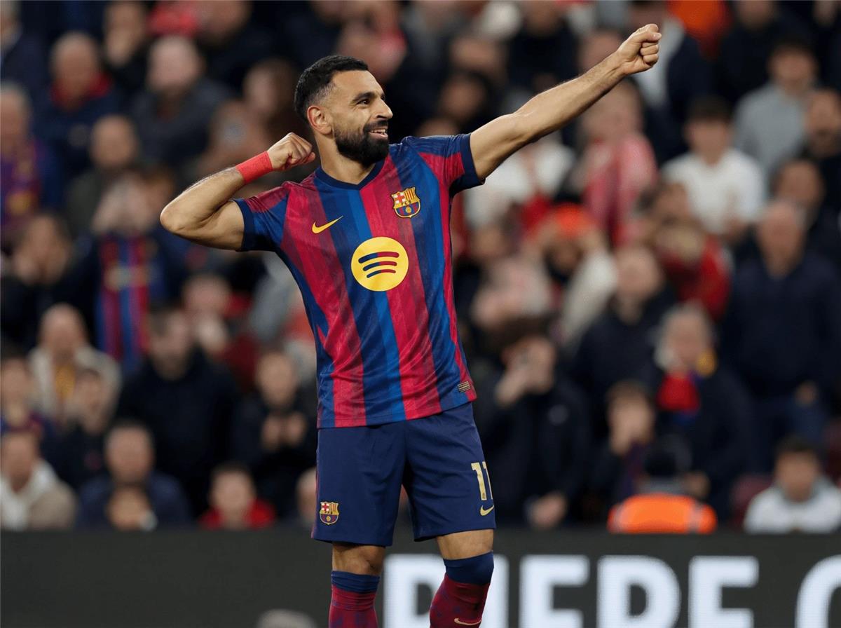صفقة القرن؟ لماذا يمثل انتقال محمد صلاح مجانا لبرشلونة فرصة لا تعوض!