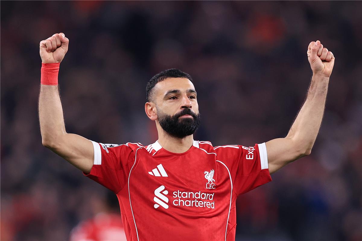 محمد صلاح: هل يتربع على عرش أساطير البريميرليج؟ تحليل معمق لتصنيف دارين بينت