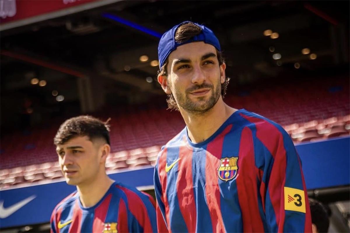 صراع عملاقي إنجلترا: هل ينتقل فيران توريس إلى البريميرليج في الصيف؟