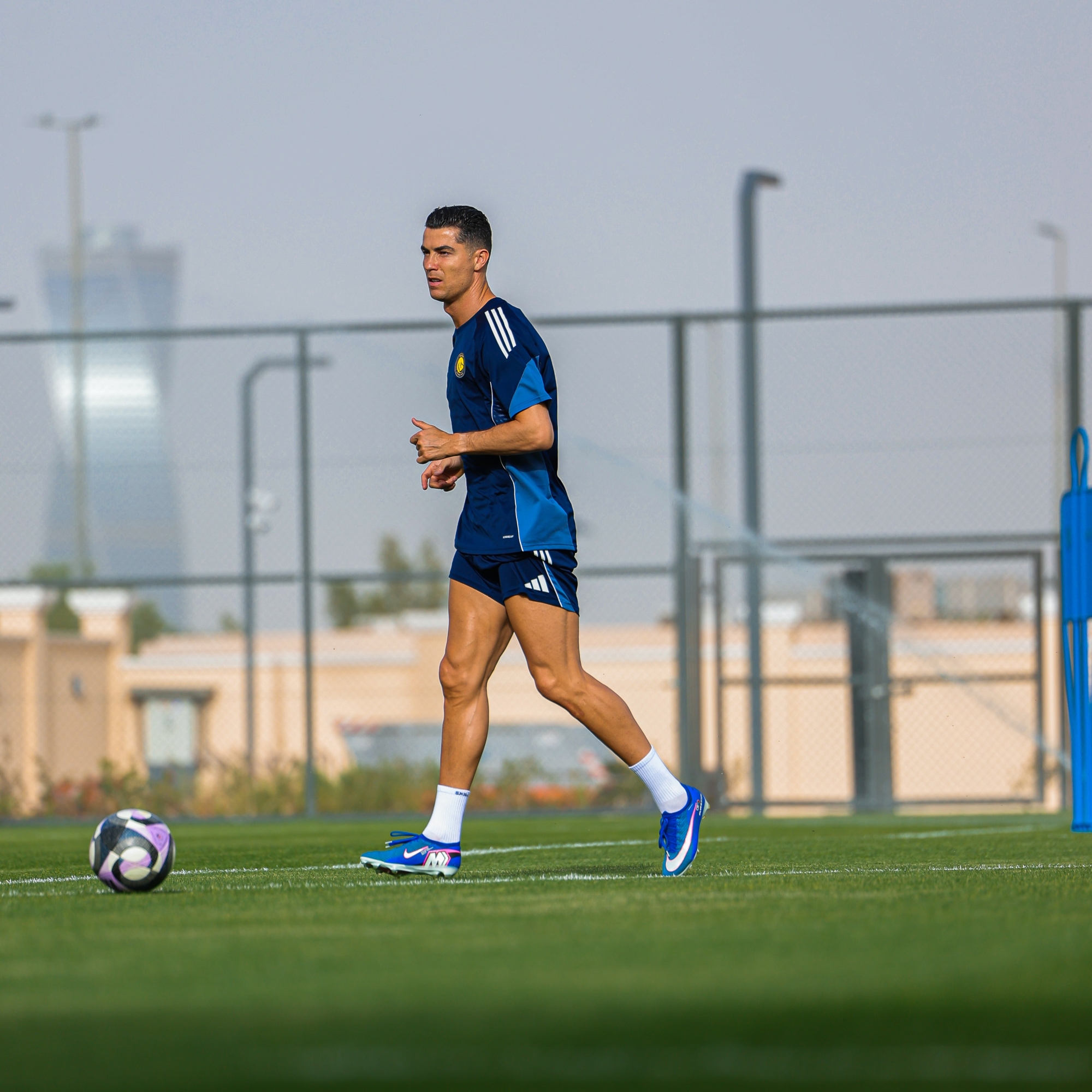 ترقب جماهيري: كريستيانو رونالدو ينهي برنامجه التأهيلي ويستعد للعودة للملاعب بعد الإصابة