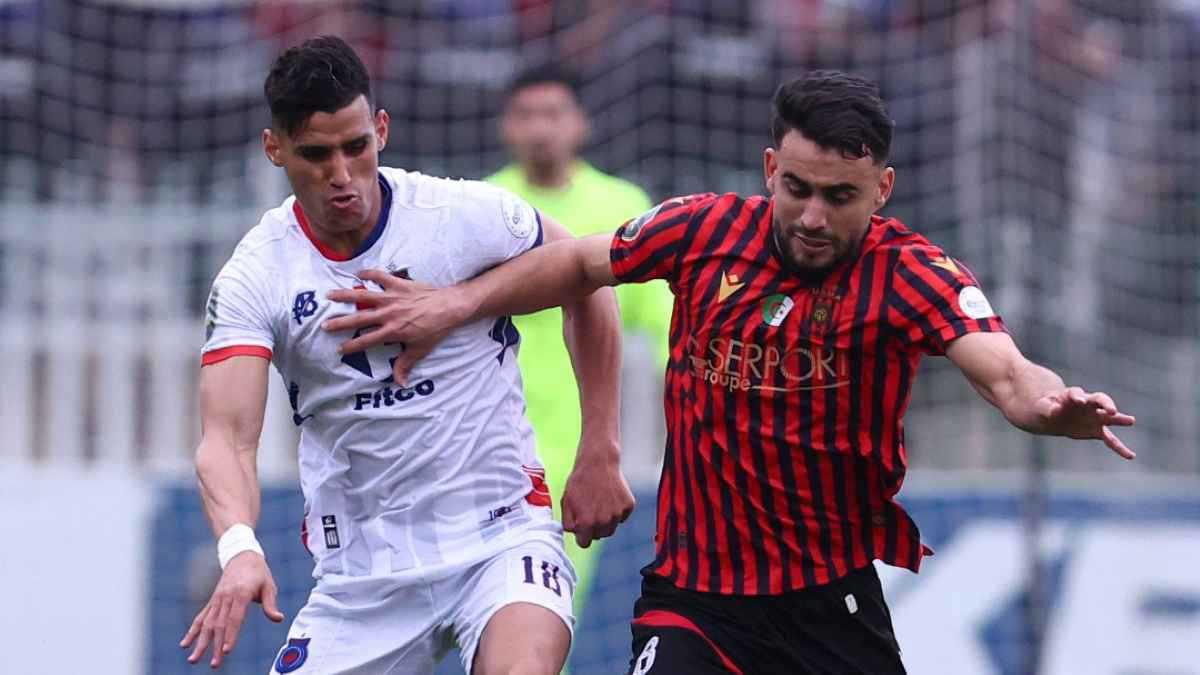 قمة مغاربية مثيرة! ملخص مباراة اتحاد الجزائر ضد أولمبيك آسفي في نصف نهائي الكونفيدرالية