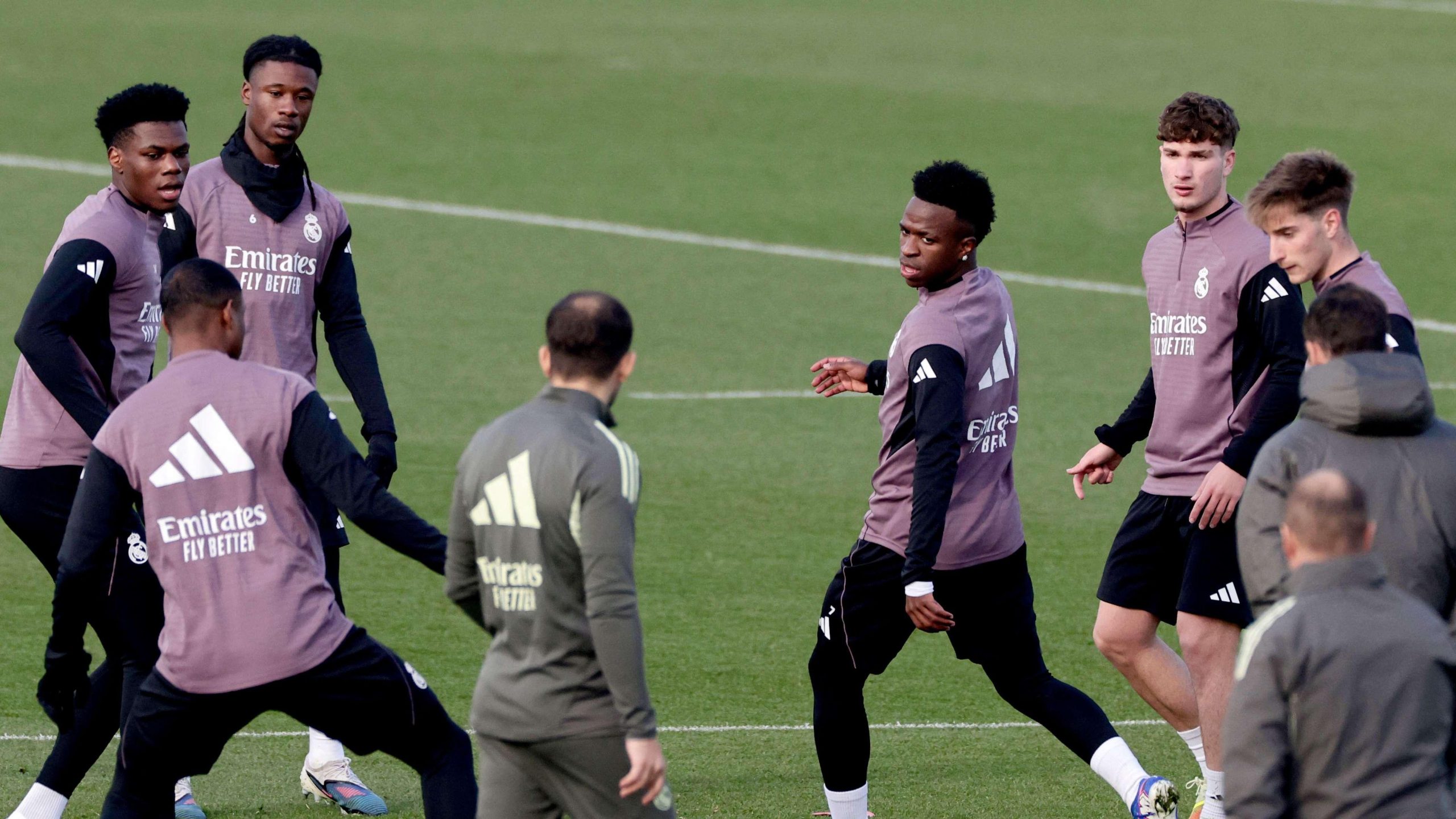 كامافينجا في عين العاصفة: صحيفة مدريدية تكشف ‘الخاسر الأكبر’ أمام مايوركا!