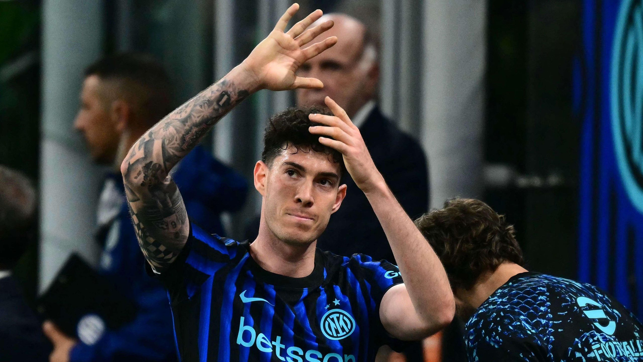 صراع الميركاتو: ديكو يلوّح بورقة لوكومي لـ’تحذير’ إنتر ميلان في صفقة باستوني