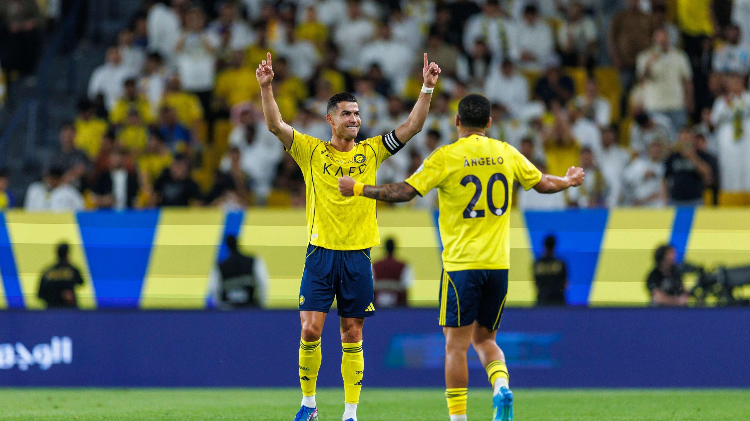 قمة روشن المرتقبة: دليلكم الشامل لمتابعة مباراة الأخدود والنصر 2025-2026 والقنوات الناقلة