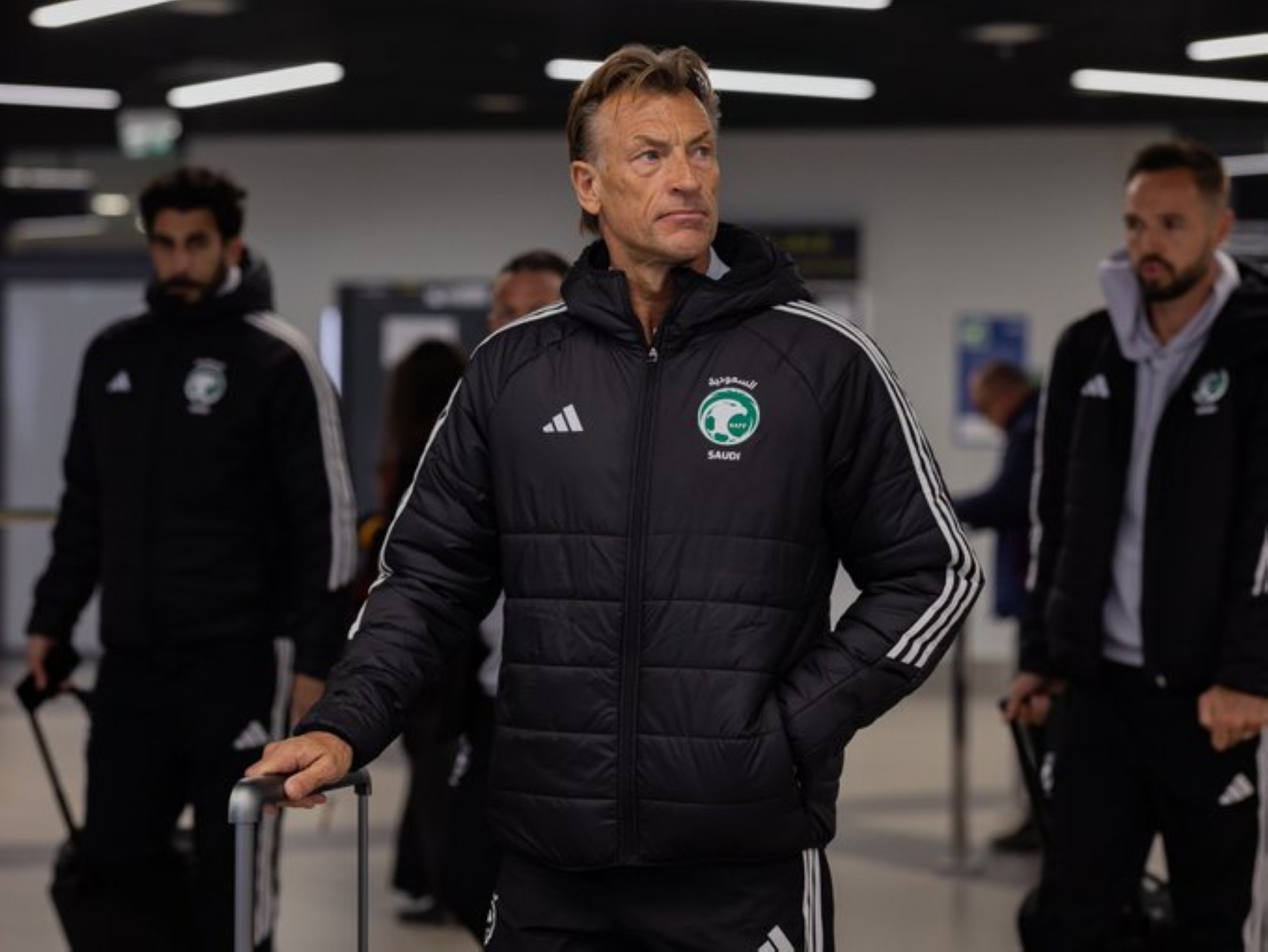 مستقبل هيرفي رينار مع المنتخب السعودي على المحك بعد هزائم ودية مقلقة