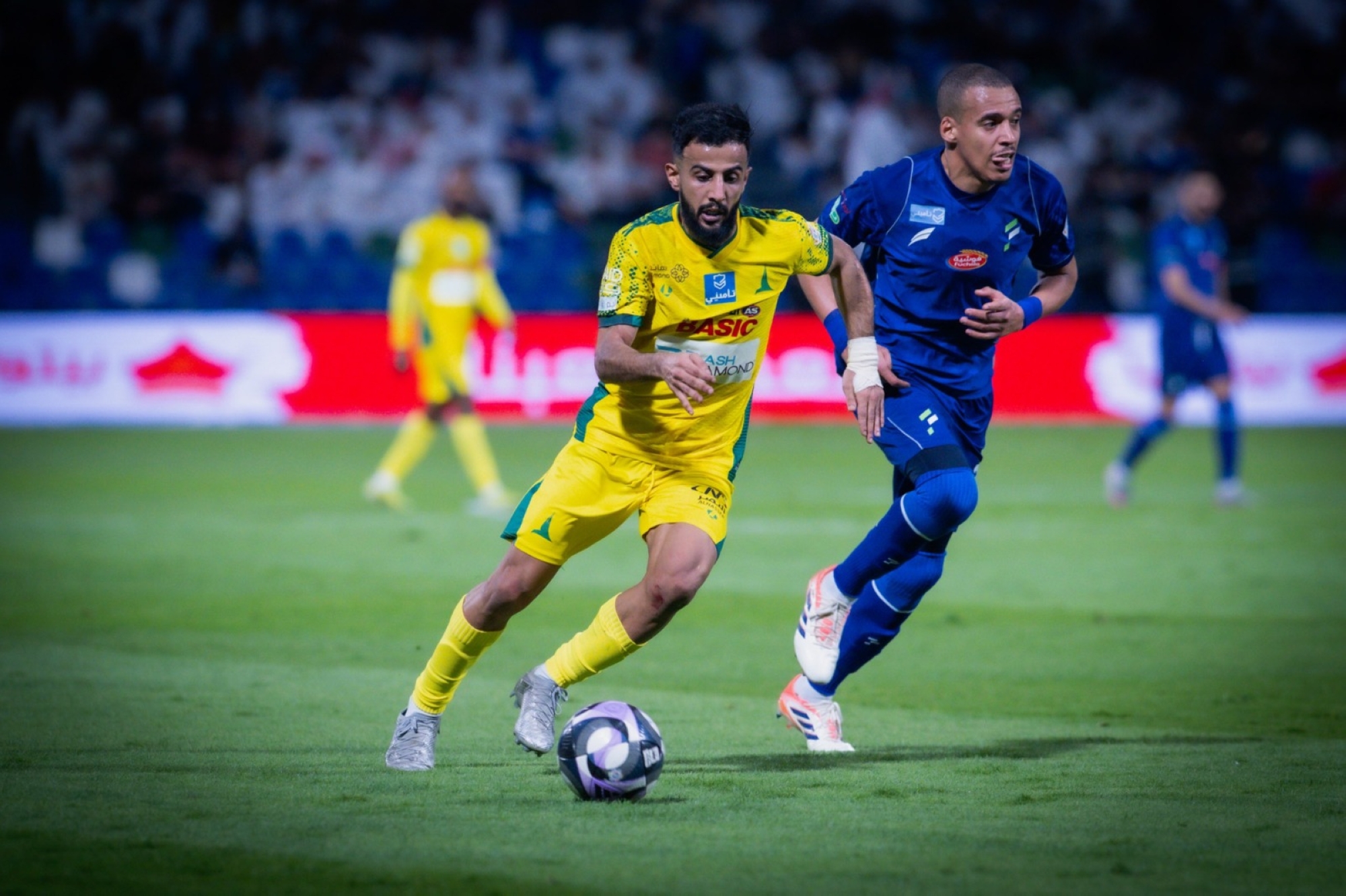 الفتح يحسم موقعة الخليج: تقييم مبدئي لـ ظهور غوس بويت الأول مع الخليج في دوري روشن