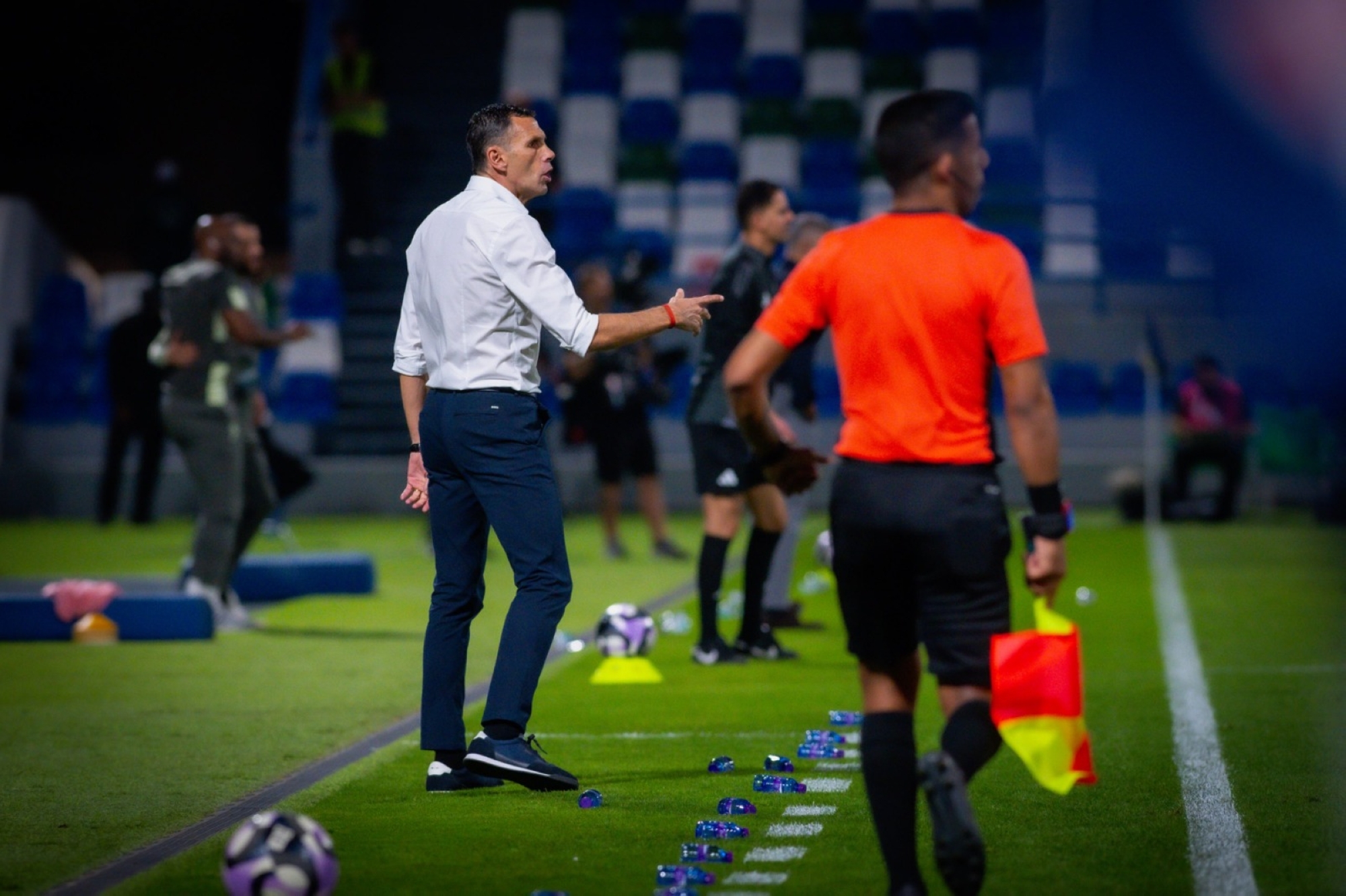 بويت يكشف أسباب الخسارة: تحليل غوستافو بويت لمباراة الخليج والفتح الأولى في دوري روشن