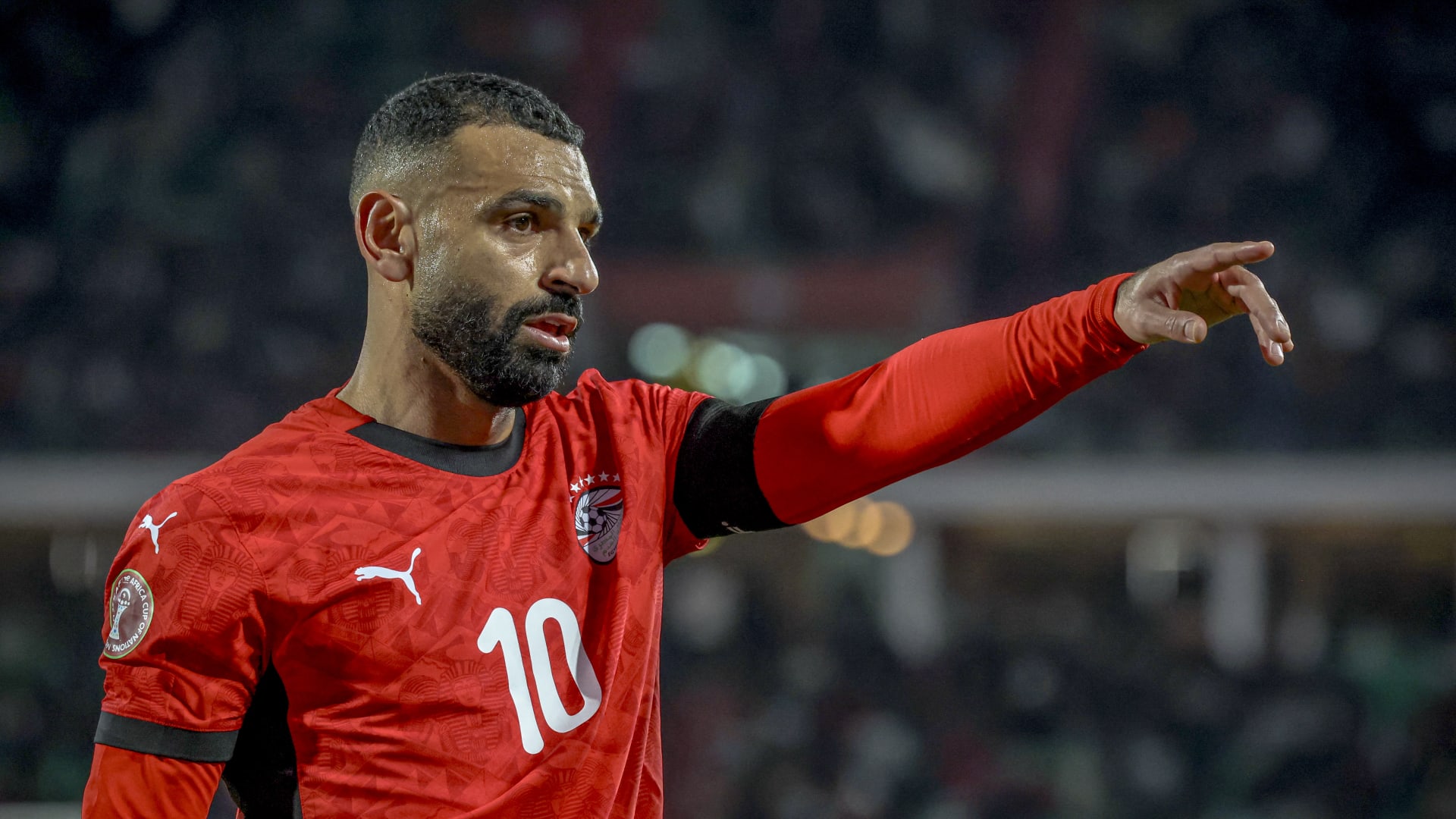 لفتة قيادية: تواصل حسام حسن مع محمد صلاح بعد الإصابة ودلالاتها العميقة