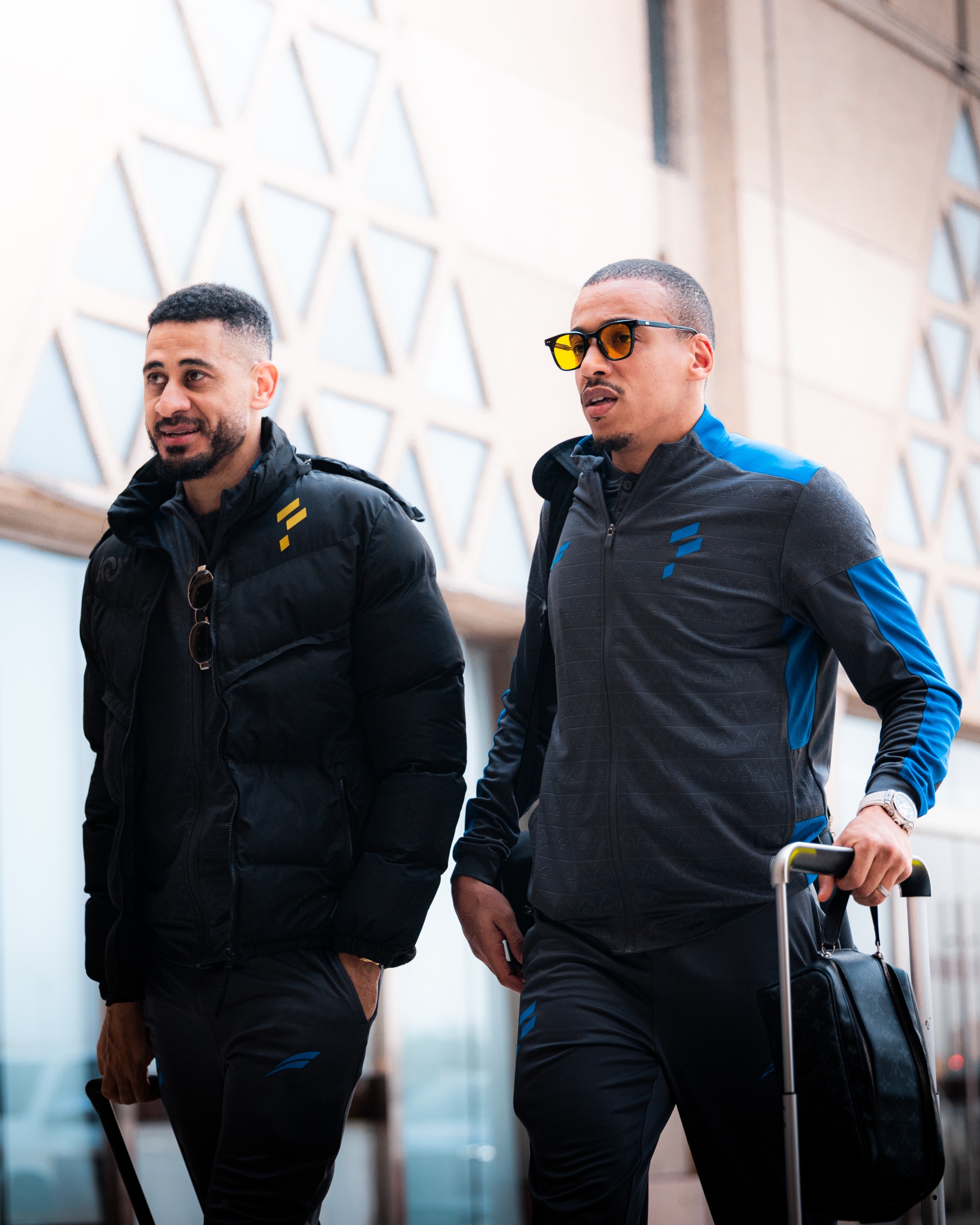 الفتح يشد الرحال إلى الرياض: اختتام التحضيرات وتطلعات الفوز في مواجهة الشباب بدوري روشن